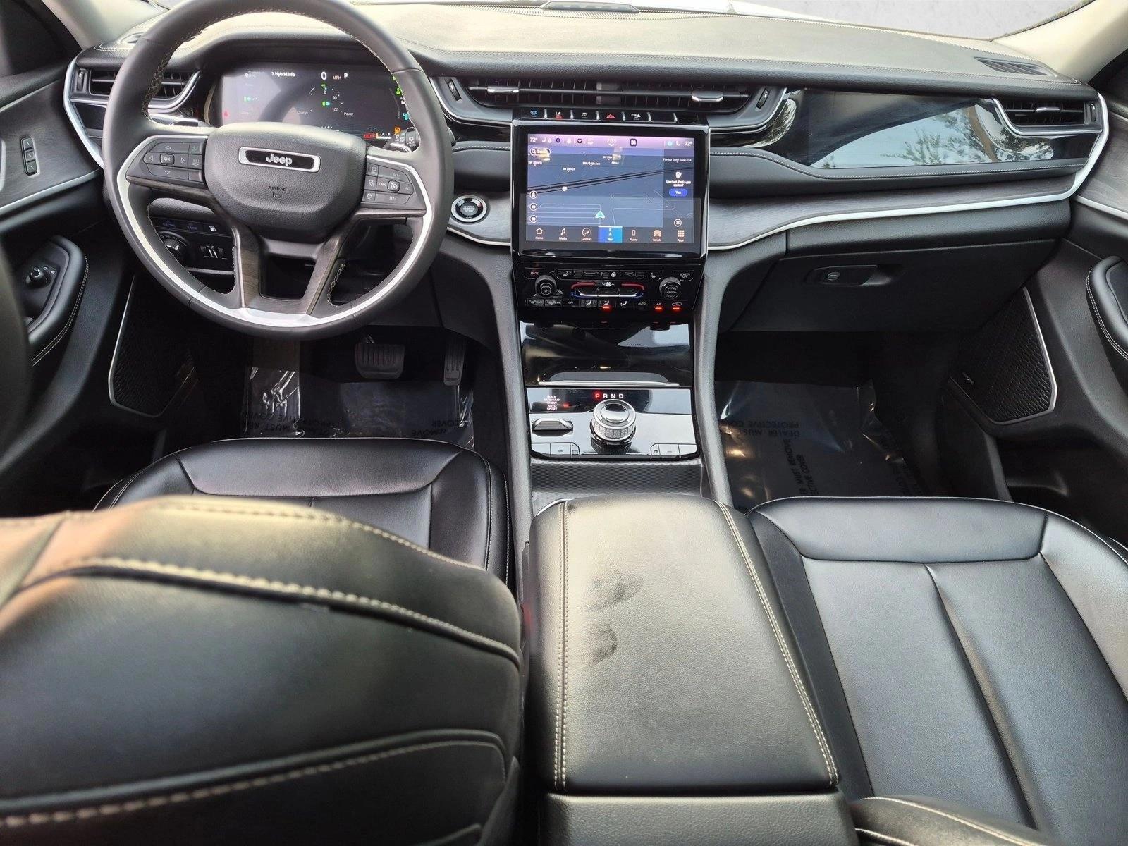 Thumbnail: 2024 Jeep Grand Cherokee - 3