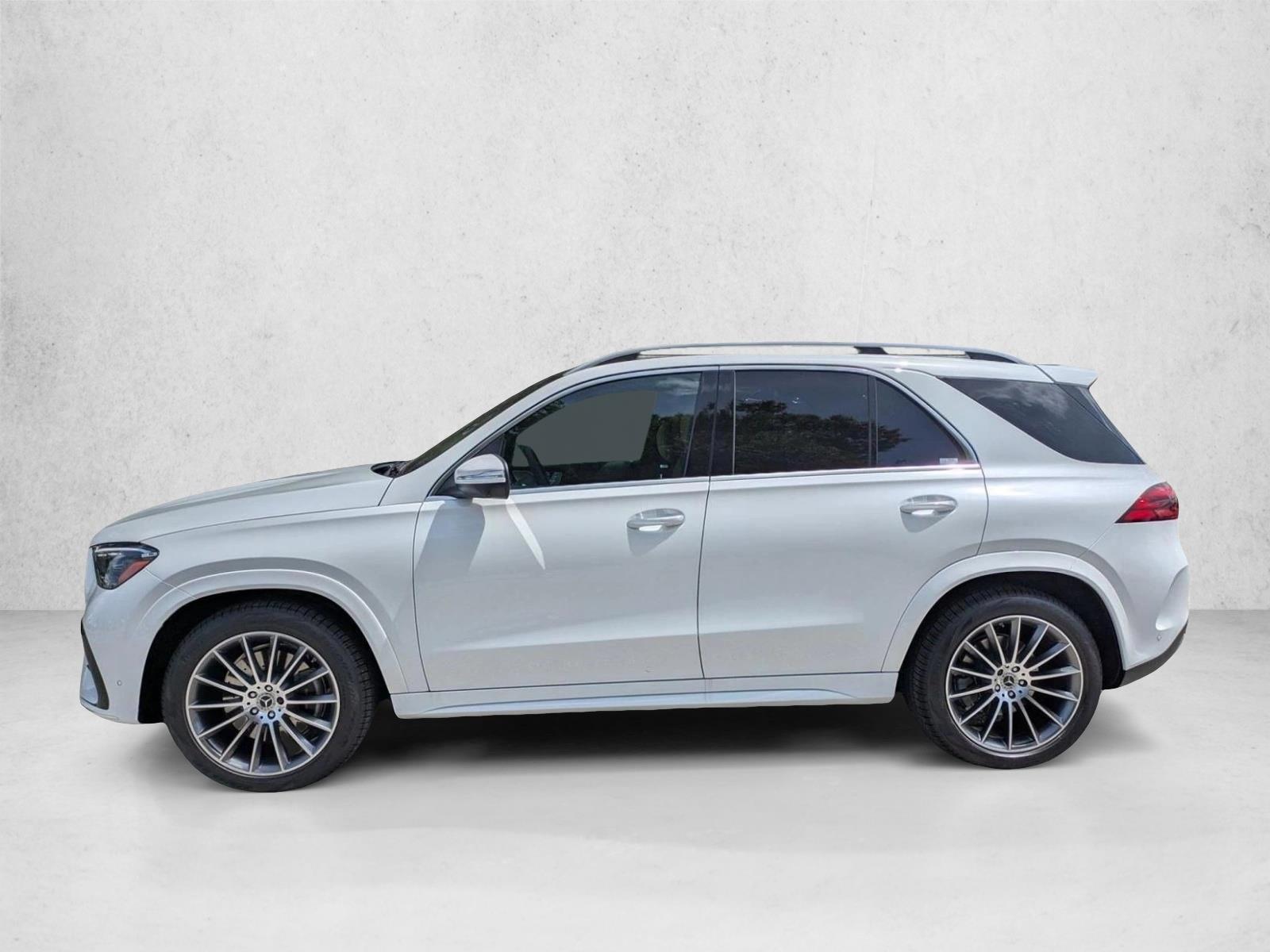 Thumbnail: 2026 Mercedes-Benz GLE - 2