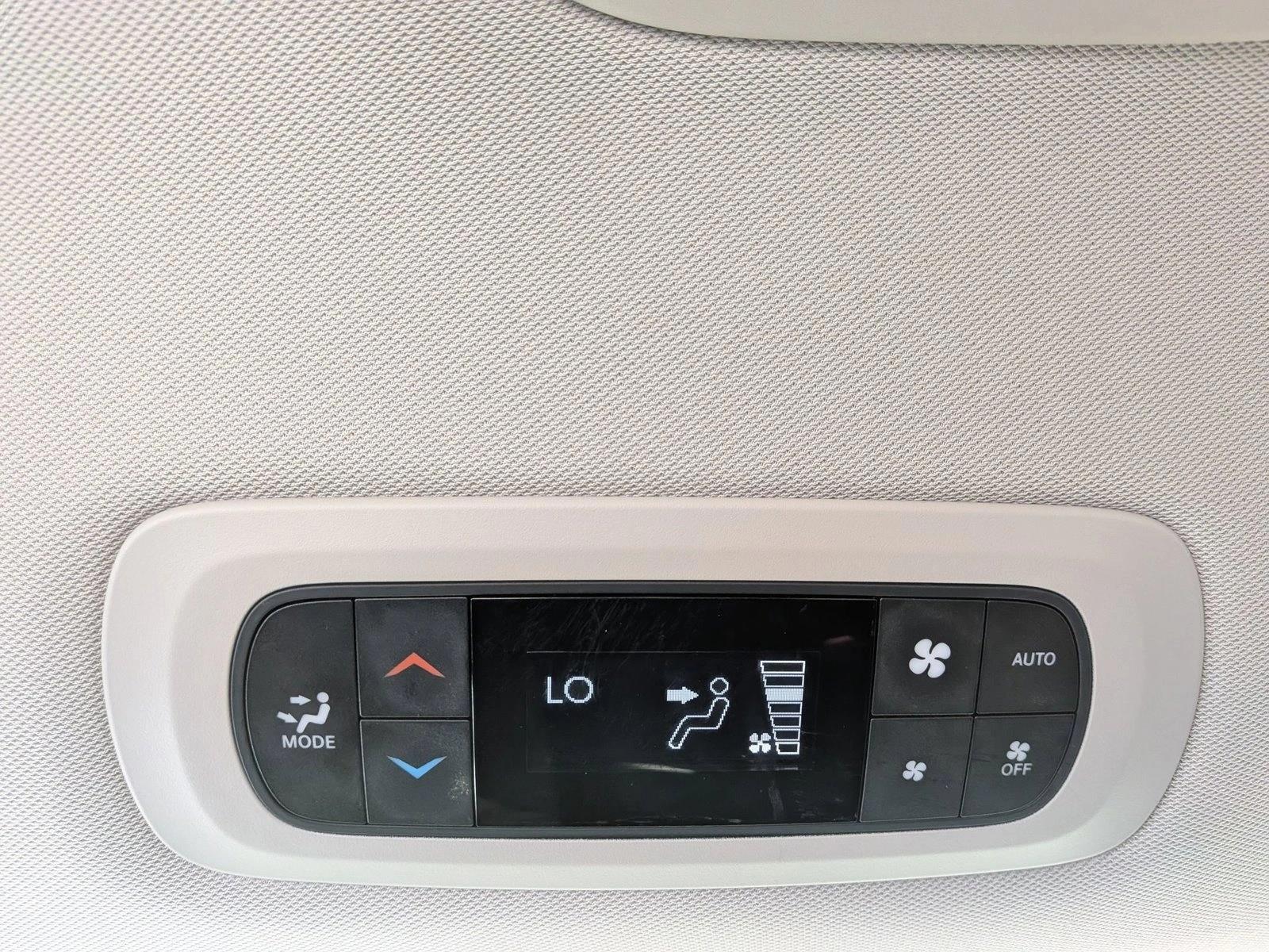 2017 Chrysler Pacifica Touring-L - Photo 26