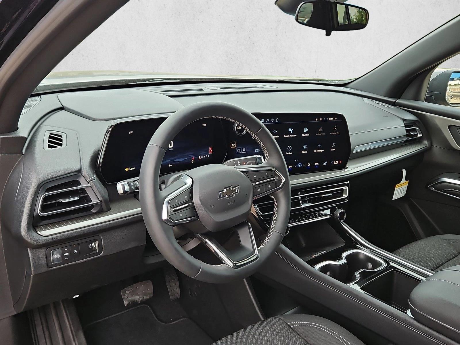 Thumbnail: 2026 Chevrolet Traverse - 3