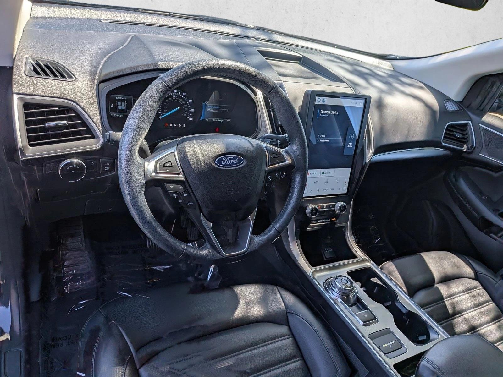 Thumbnail: 2022 Ford Edge - 3