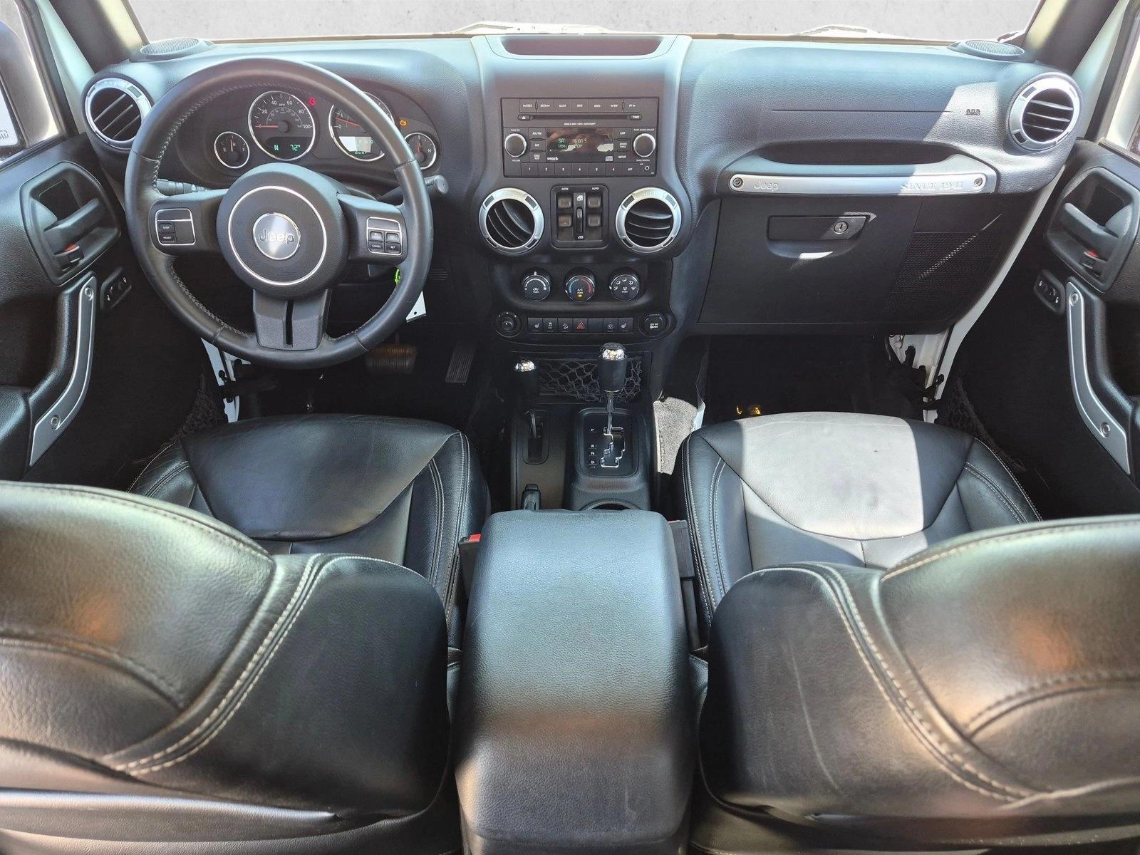 Thumbnail: 2015 Jeep Wrangler - 3