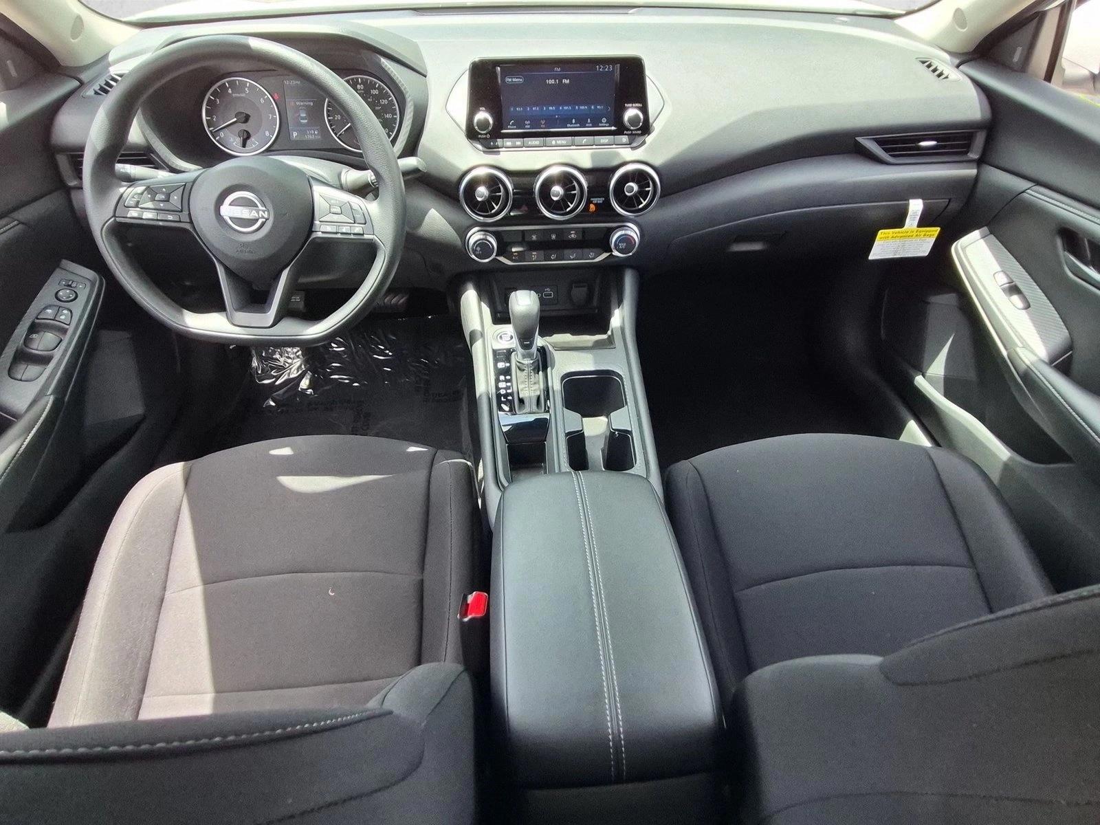 Thumbnail: 2025 Nissan Sentra - 3