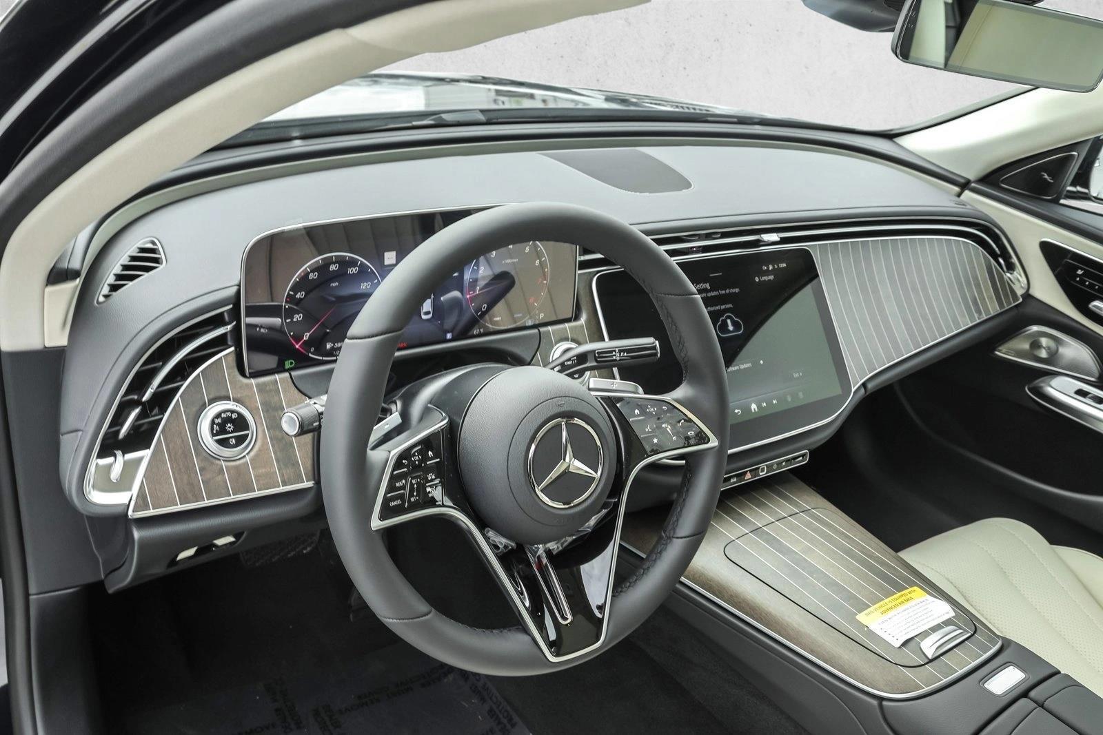 Thumbnail: 2027 Mercedes-Benz E-Class - 3