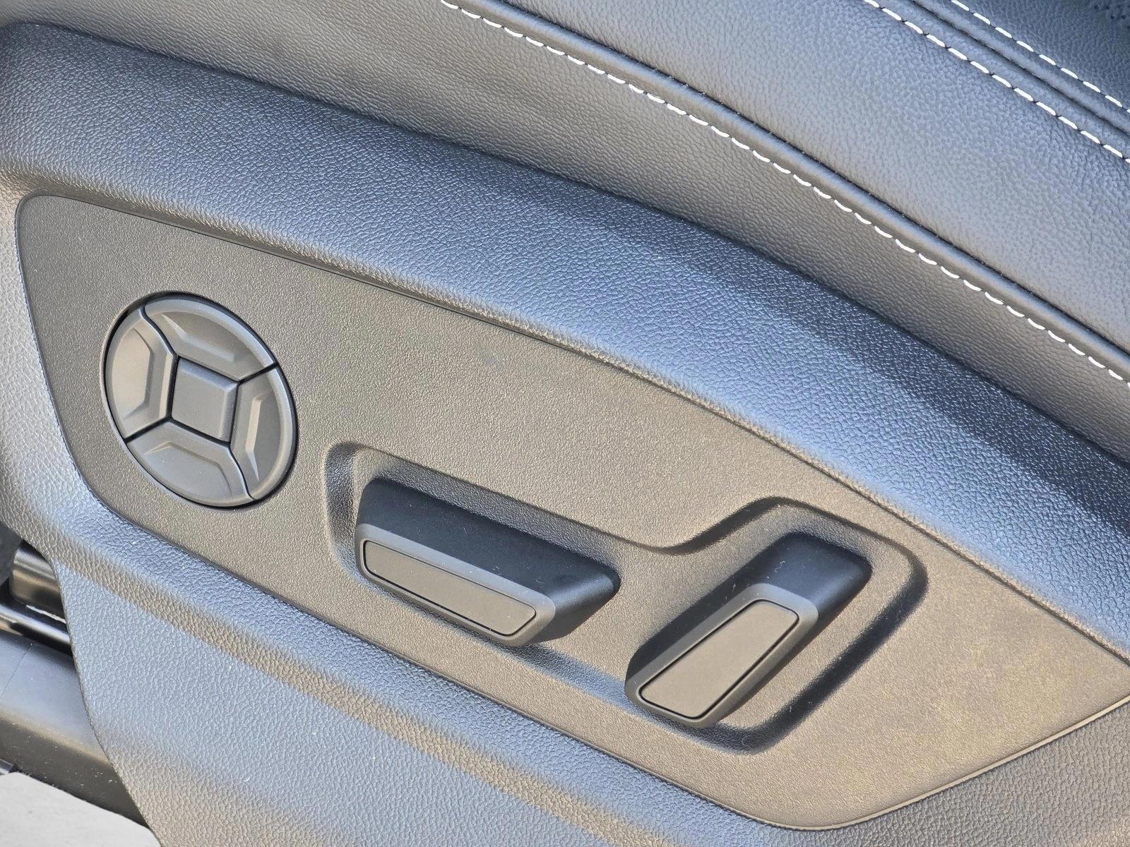 Thumbnail: 2026 Audi Q7 - 4