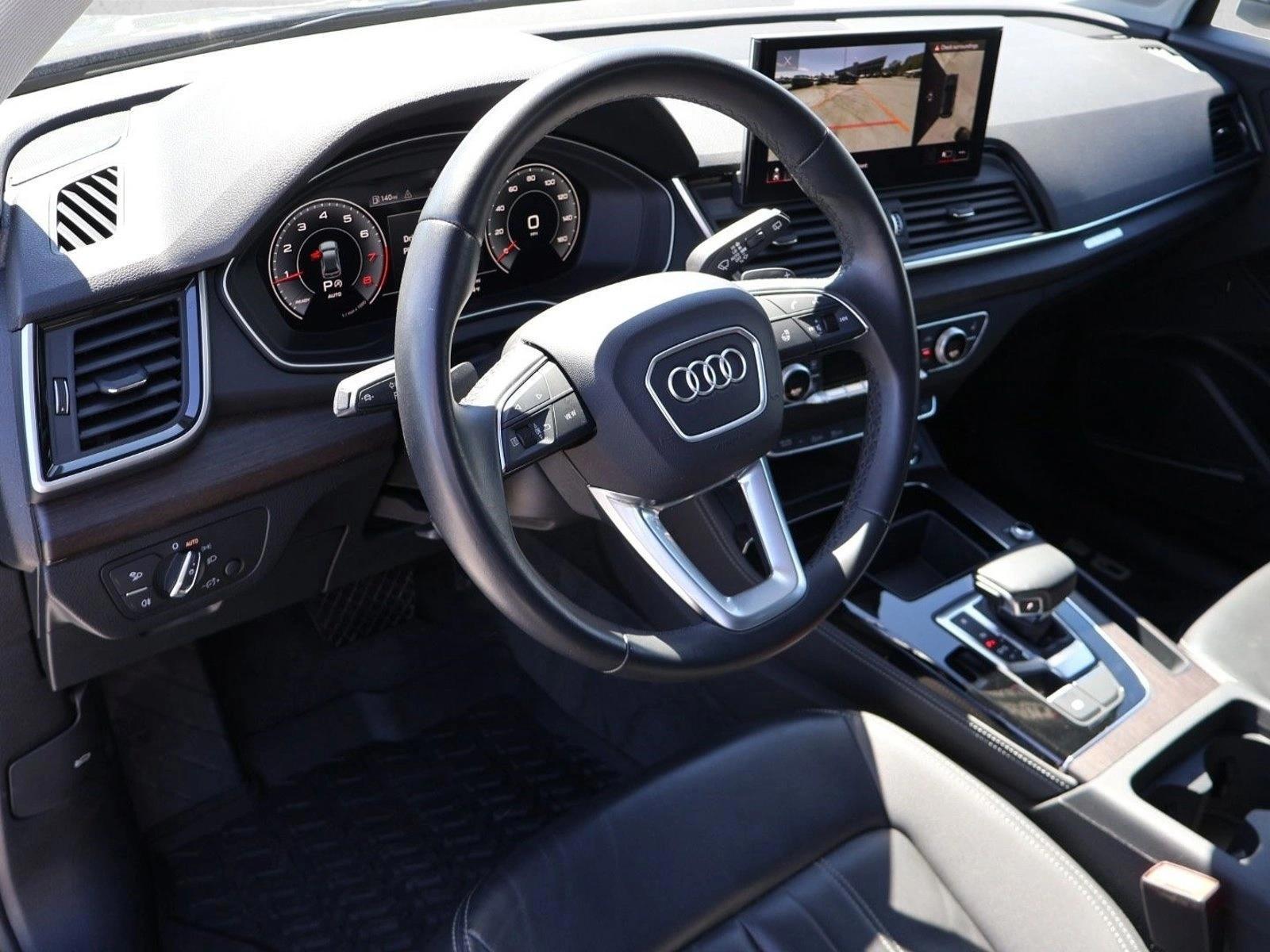 Thumbnail: 2023 Audi Q5 - 3