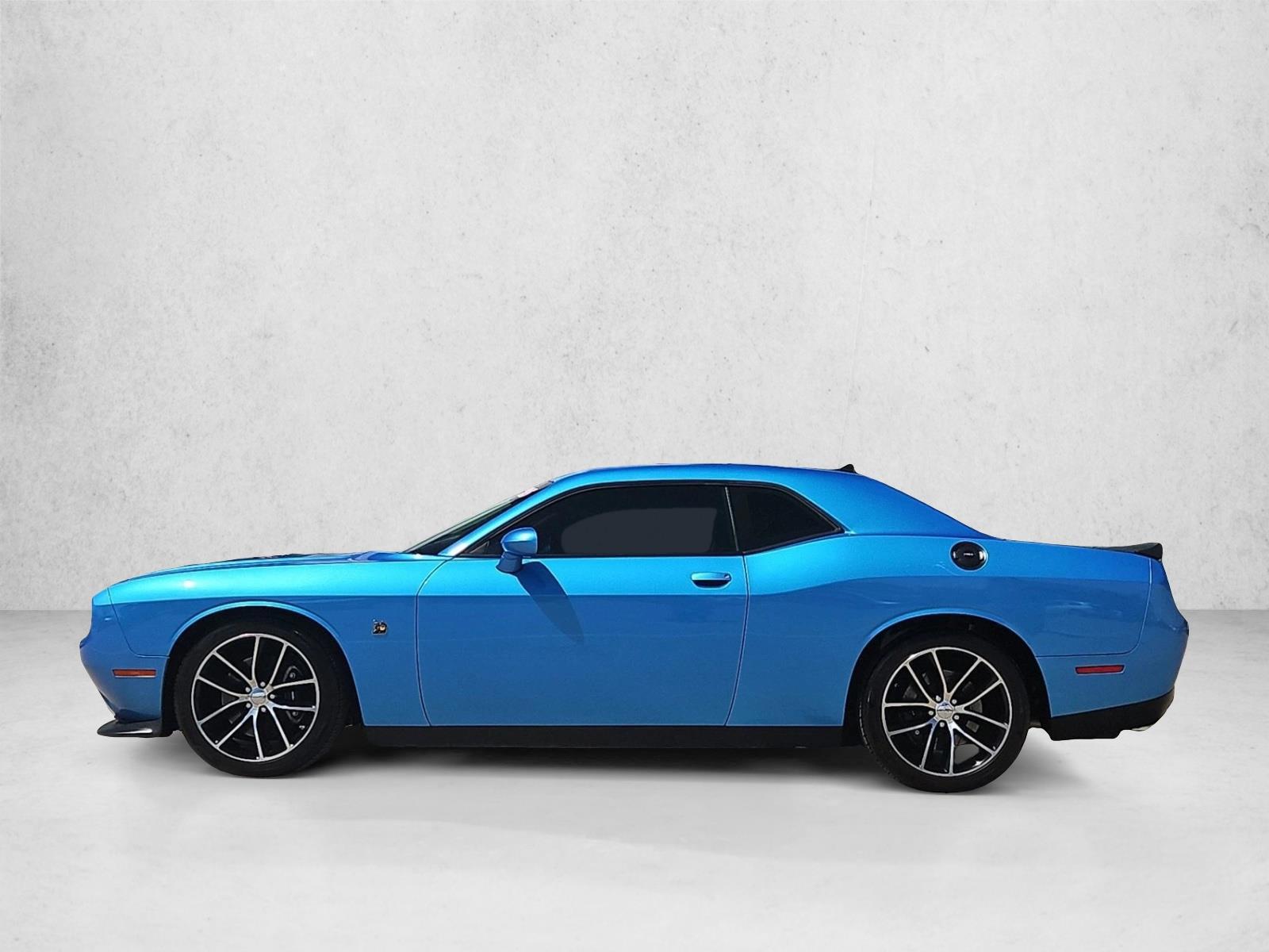 Thumbnail: 2016 Dodge Challenger - 2