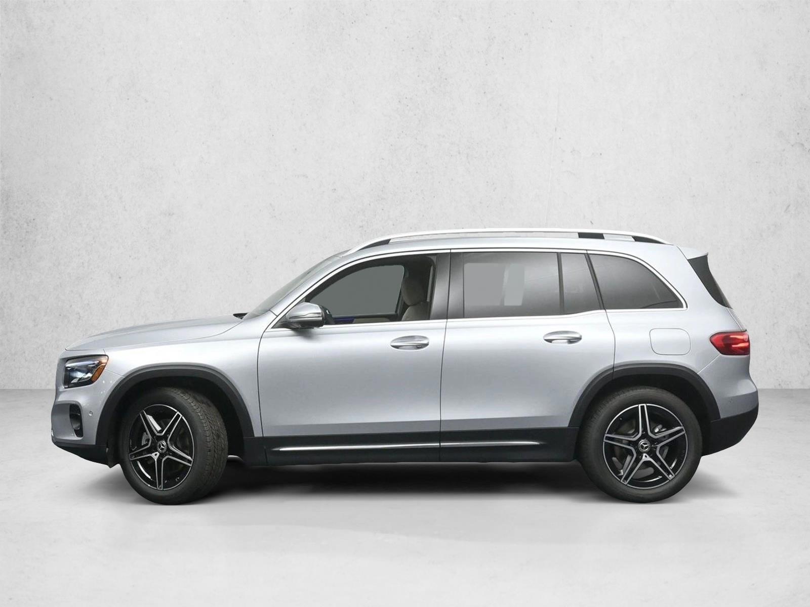 Thumbnail: 2026 Mercedes-Benz GLB - 2