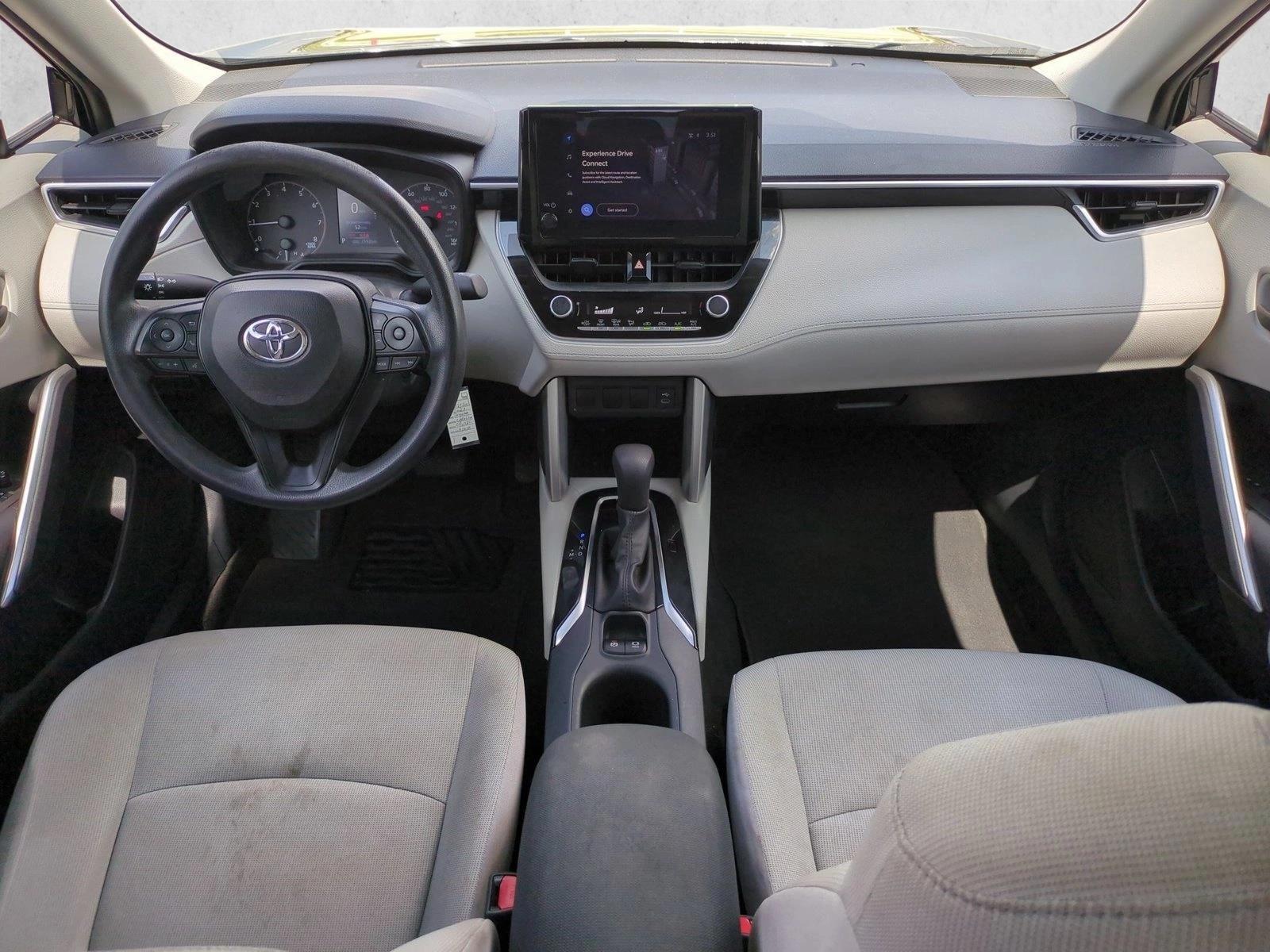 Thumbnail: 2023 Toyota Corolla Cross - 3