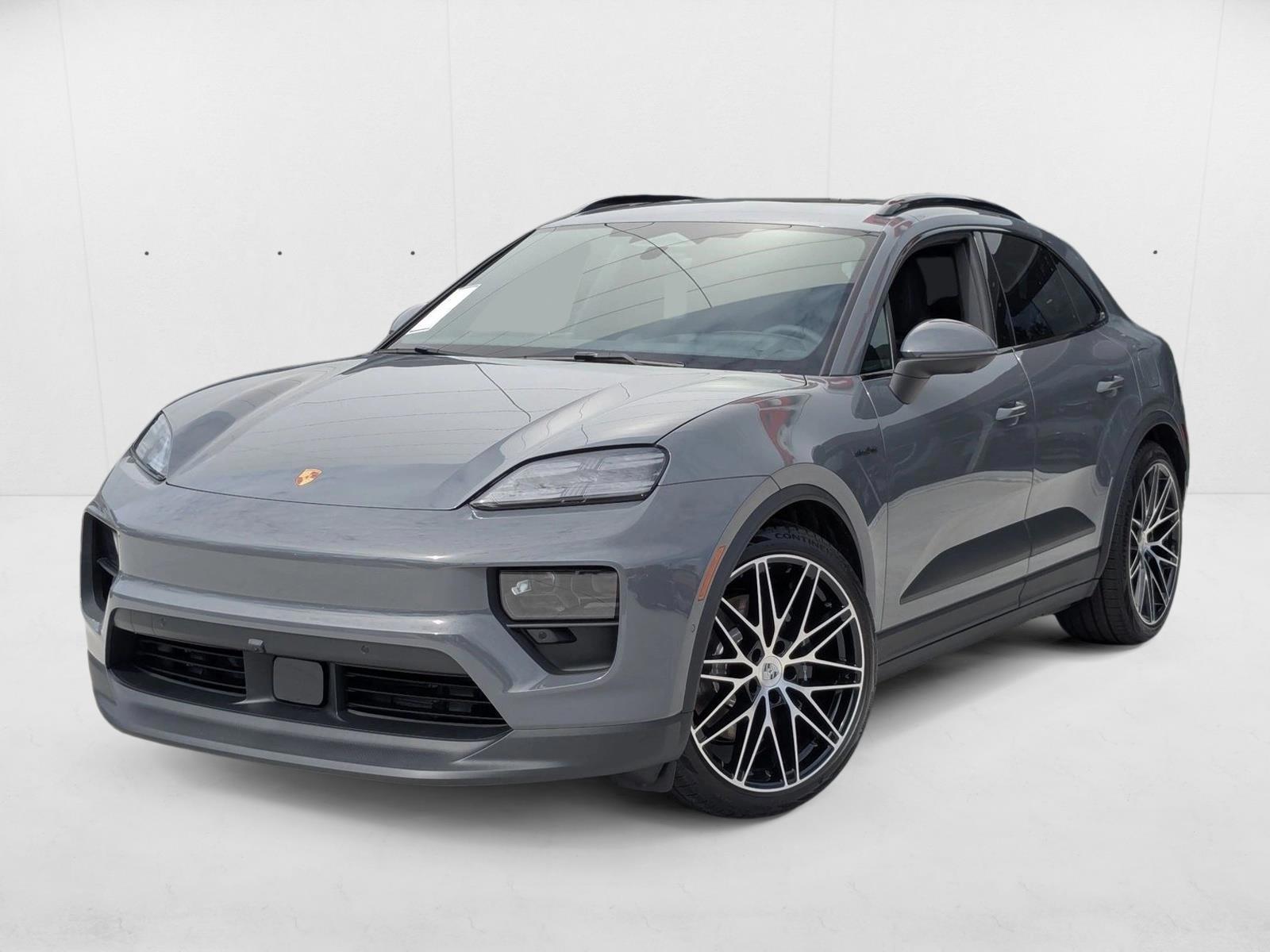 Thumbnail: 2025 Porsche Macan - 1