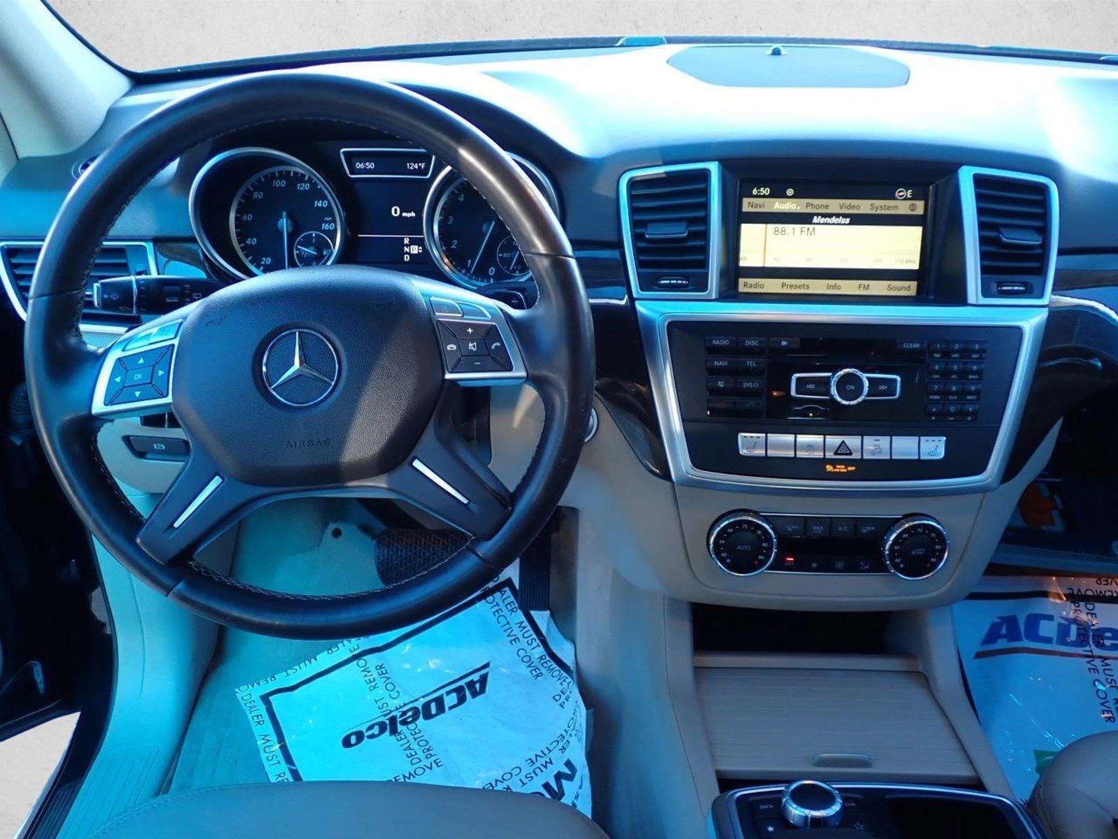 Thumbnail: 2012 Mercedes-Benz M-Class - 3