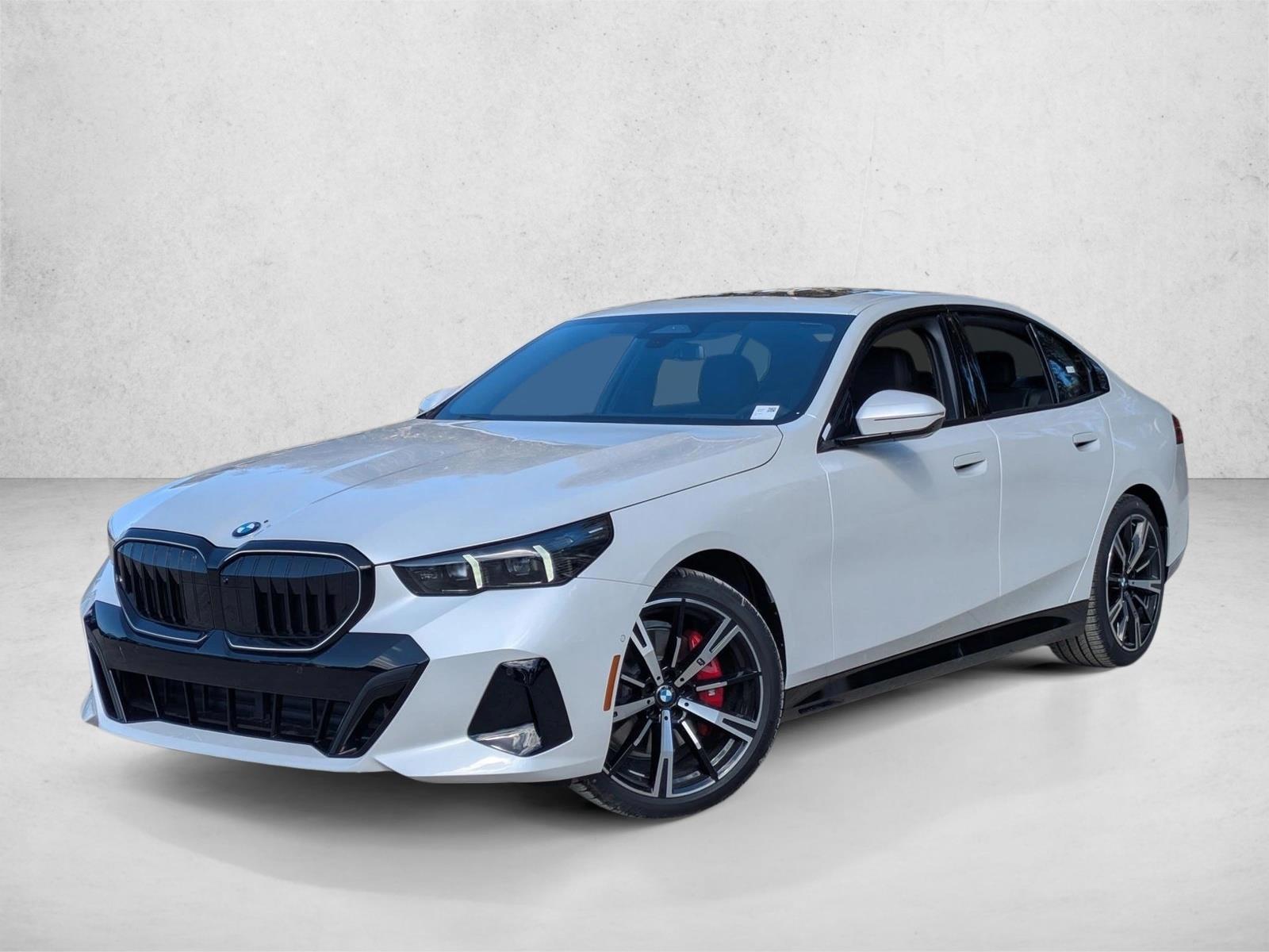 Thumbnail: 2026 BMW 5 Series - 1
