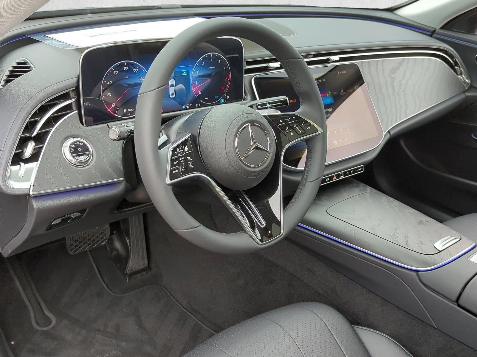 Thumbnail: 2026 Mercedes-Benz E-Class - 3