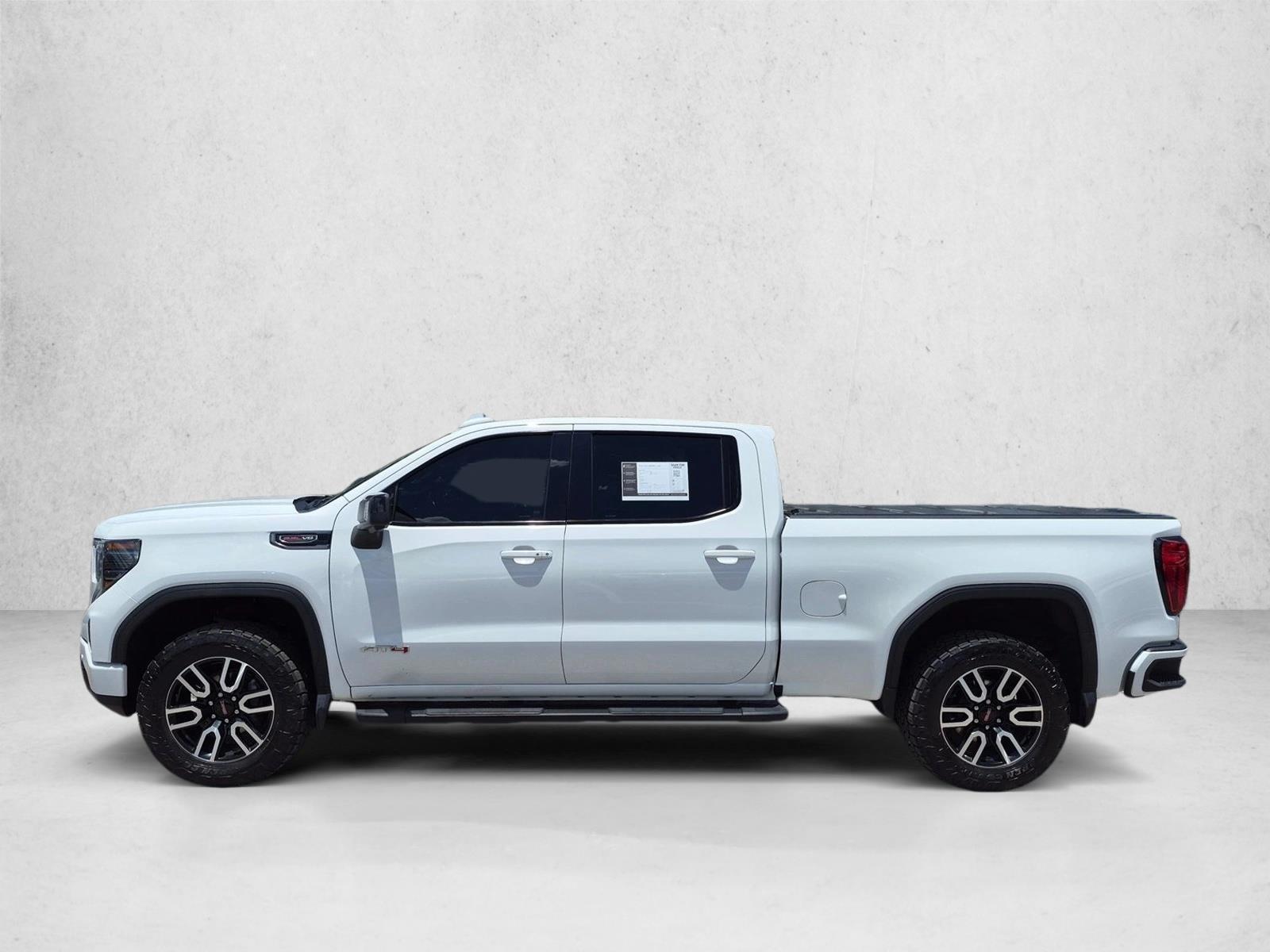 Thumbnail: 2023 GMC Sierra 1500 - 2