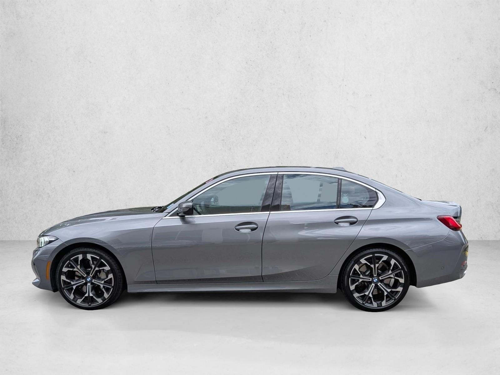 Thumbnail: 2026 BMW 3 Series - 2