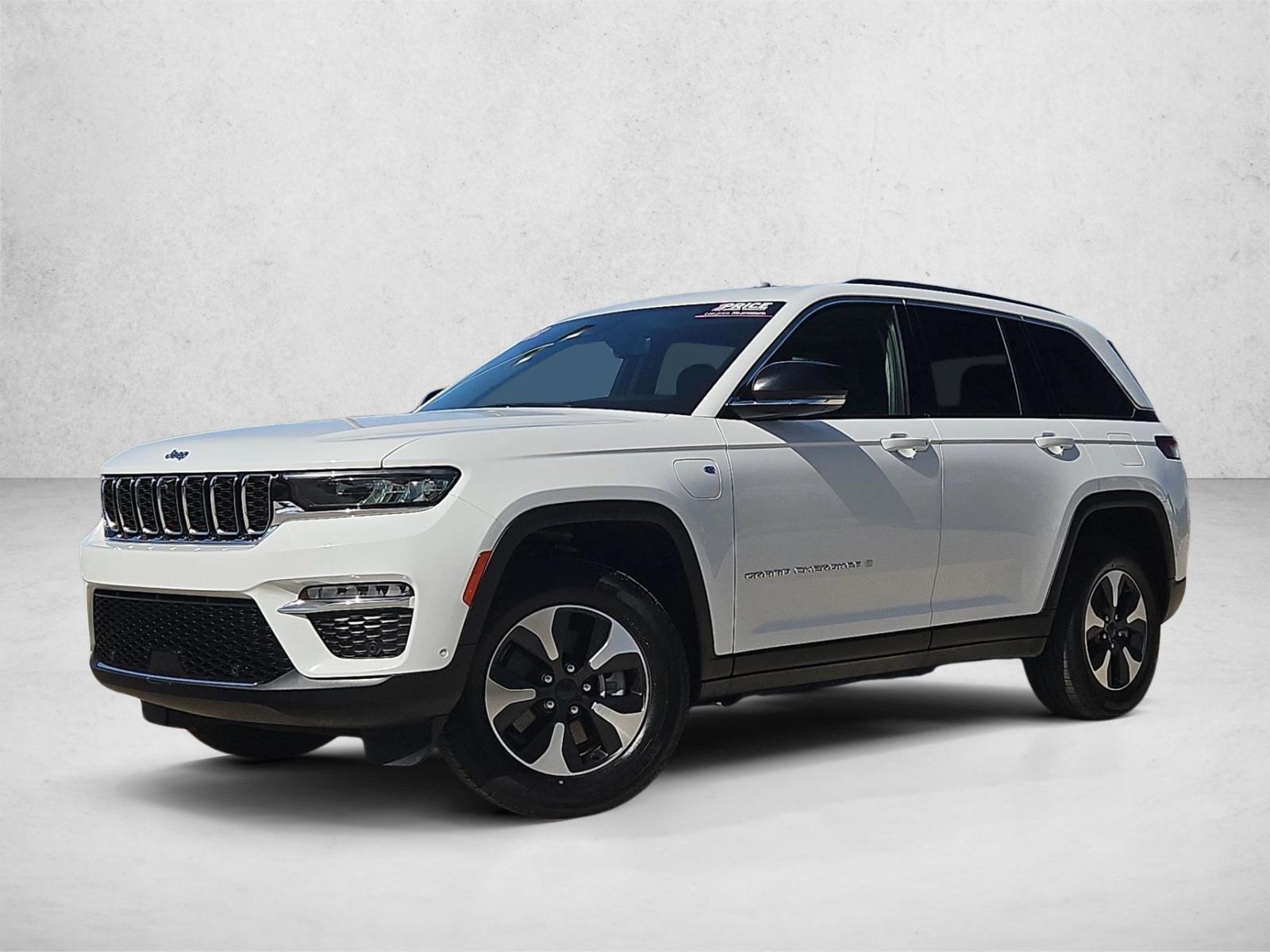 Thumbnail: 2022 Jeep Grand Cherokee - 1