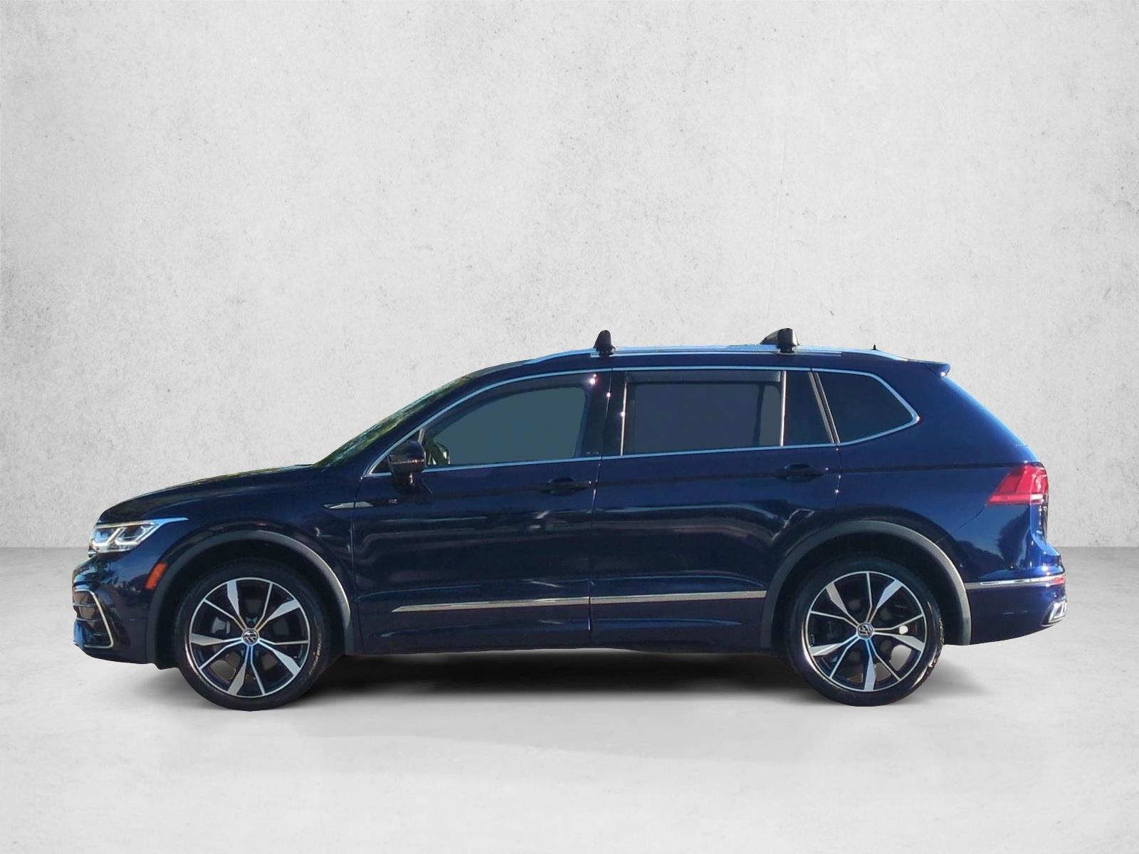 Thumbnail: 2022 Volkswagen Tiguan - 2