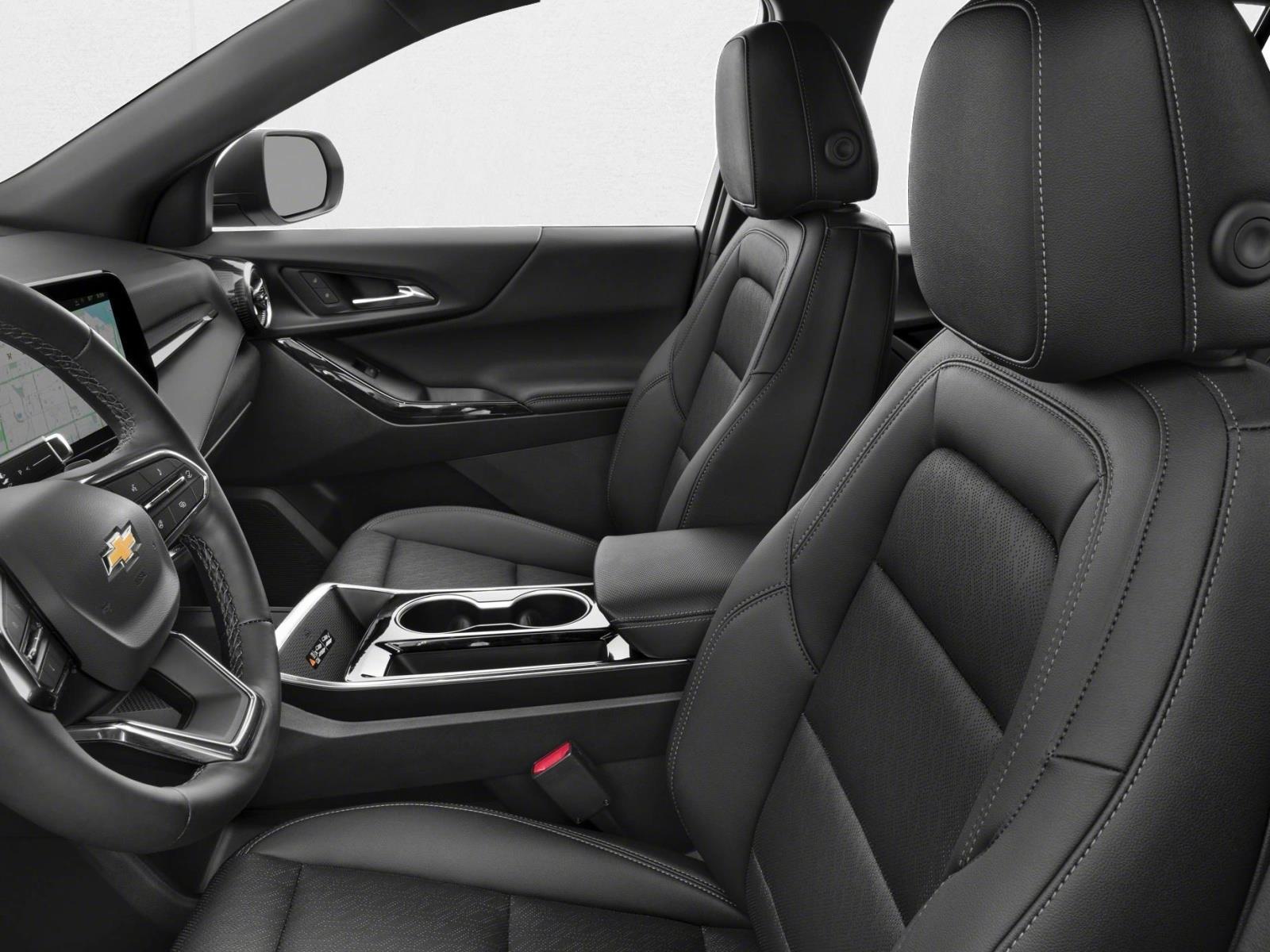 2027 Chevrolet Equinox LT - Photo 6