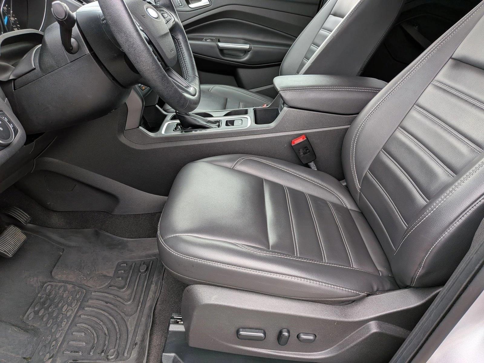 Thumbnail: 2019 Ford Escape - 5