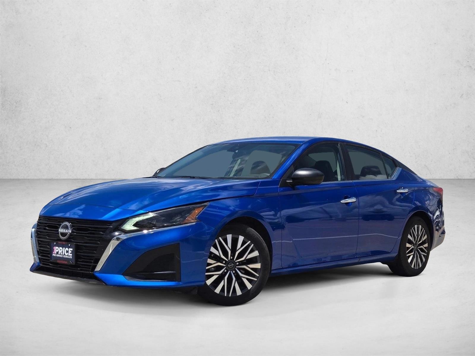 Thumbnail: 2025 Nissan Altima - 1