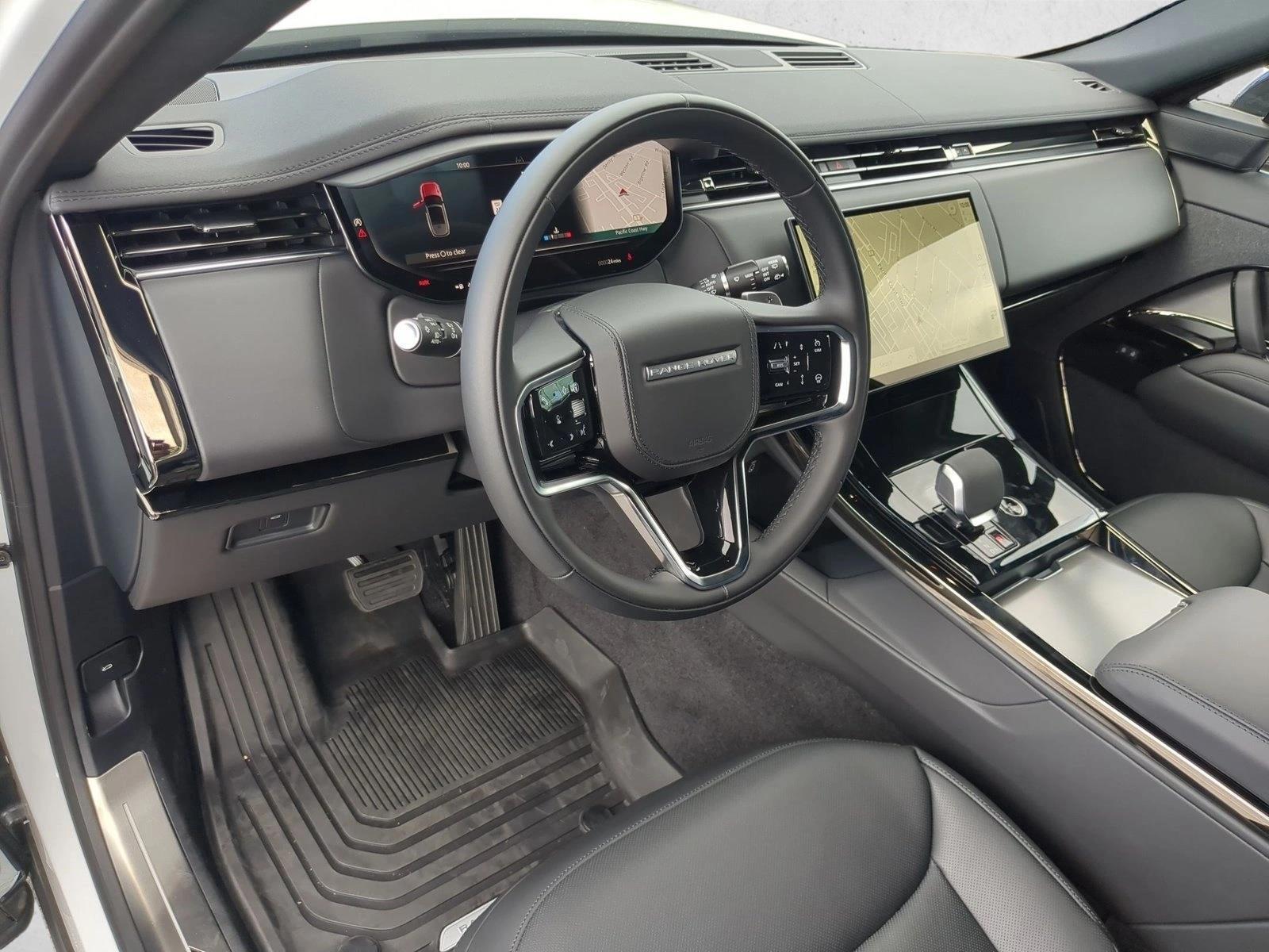 Thumbnail: 2026 Land Rover Range Rover Sport - 3