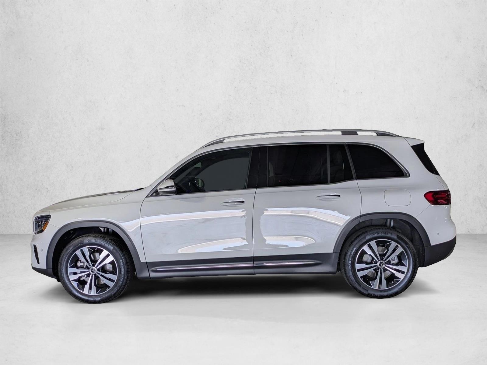 Thumbnail: 2025 Mercedes-Benz GLB - 2