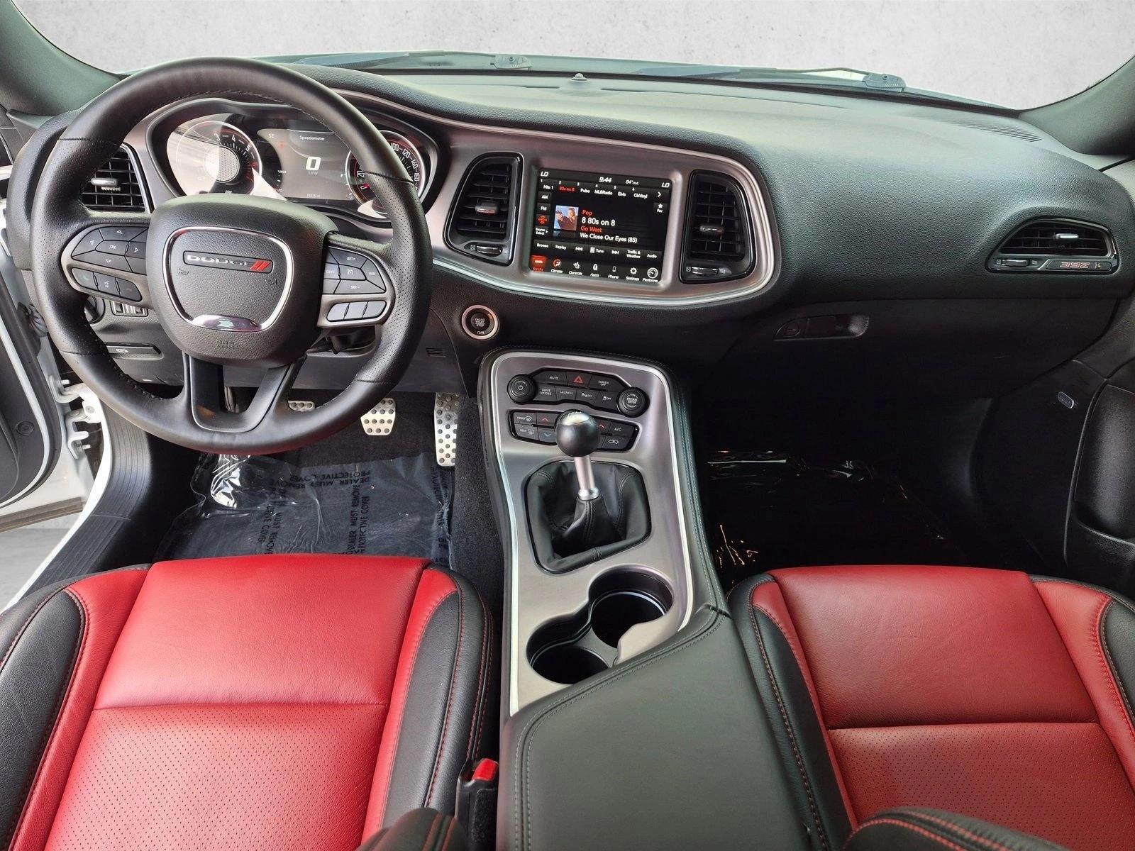 Thumbnail: 2022 Dodge Challenger - 4