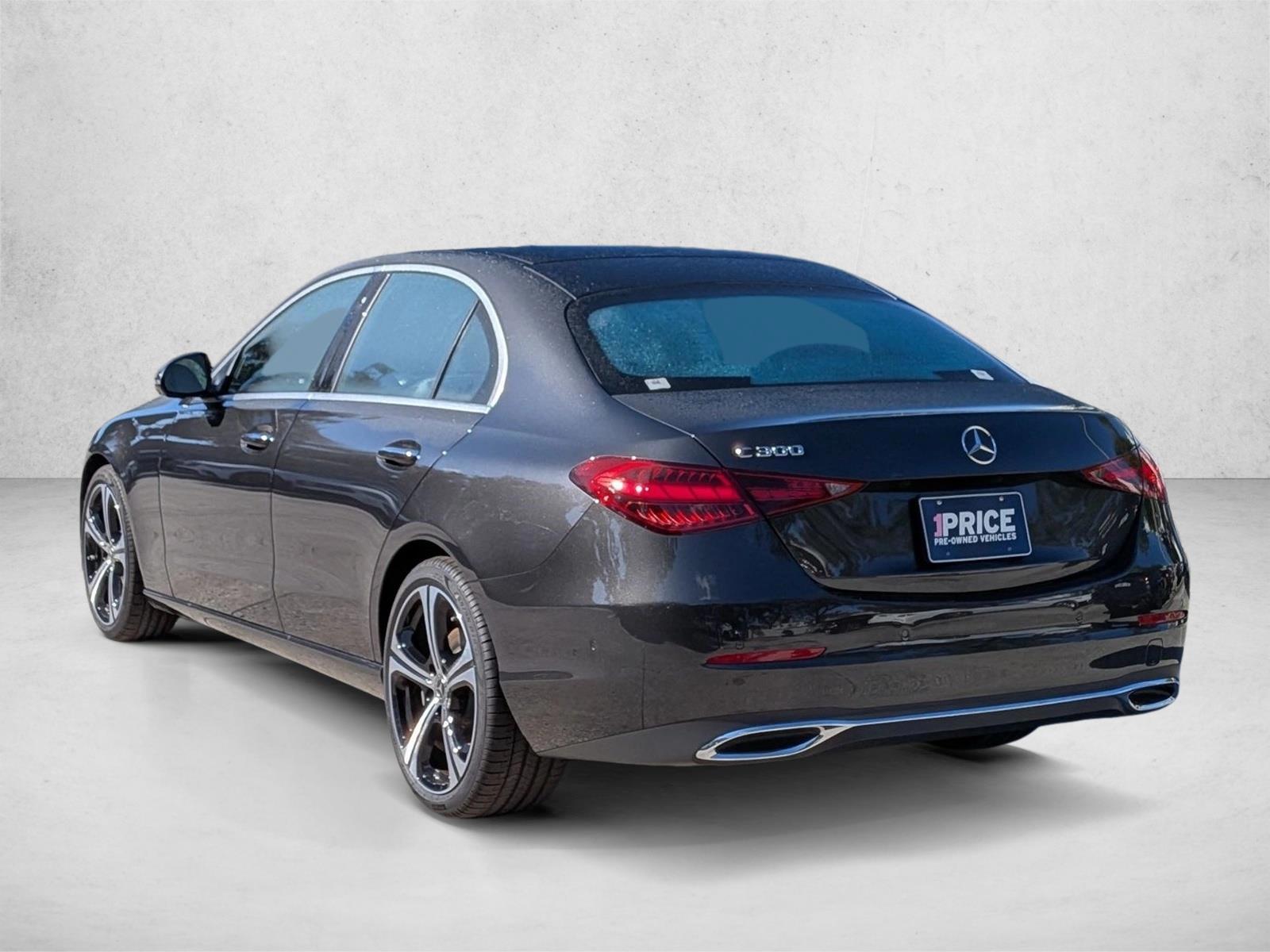 2026 Mercedes-Benz C-Class Sedan C 300 - Photo 7