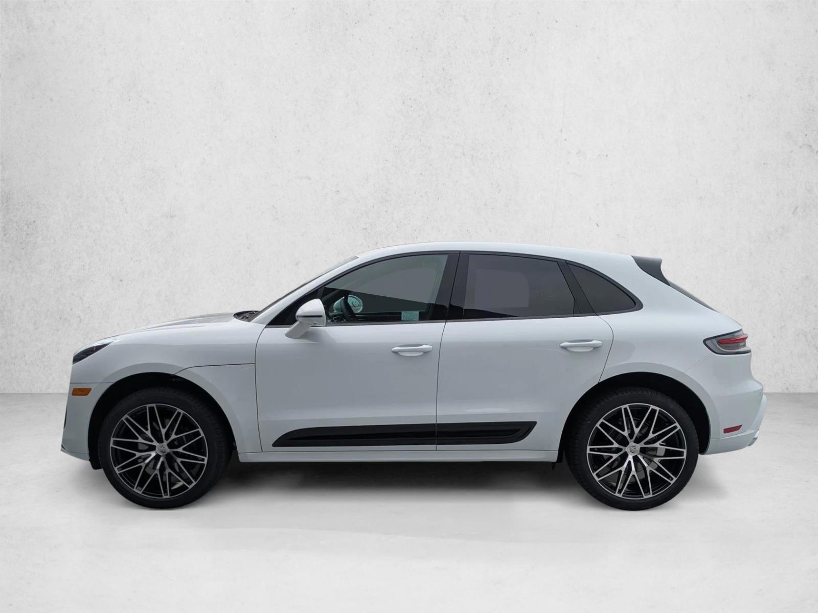 Thumbnail: 2025 Porsche Macan - 2
