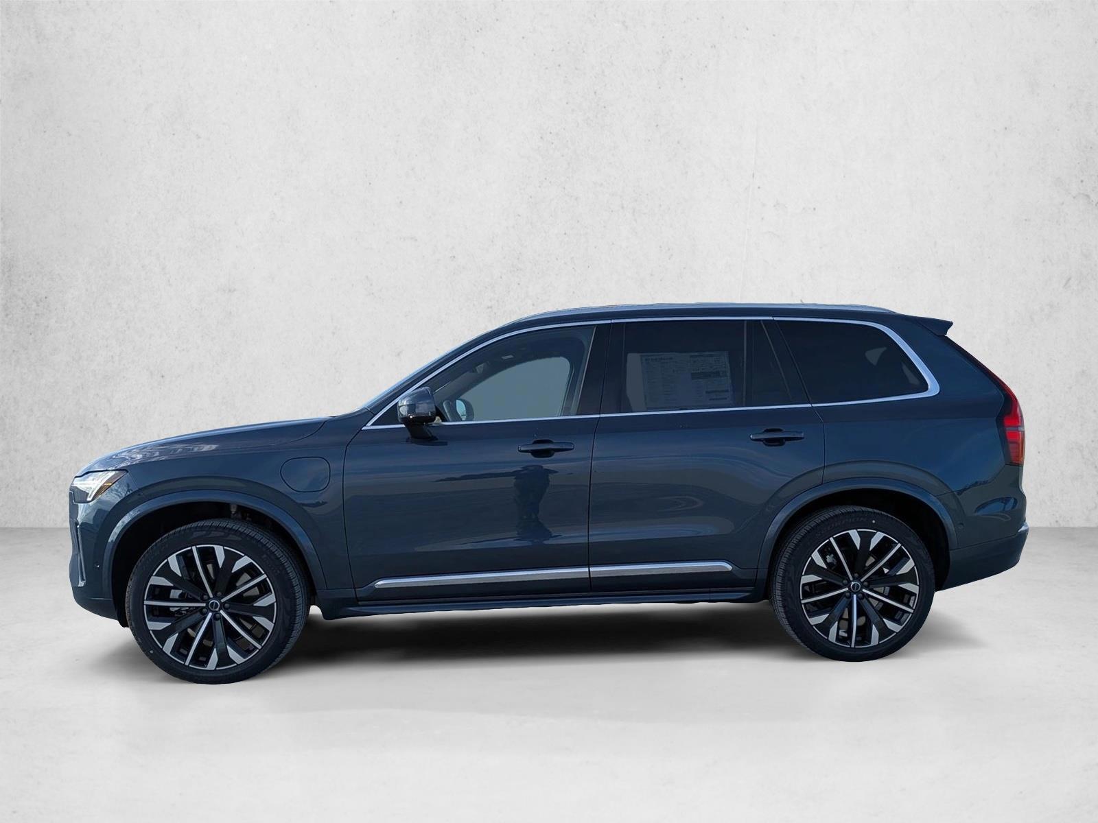 Thumbnail: 2026 Volvo XC90 - 2