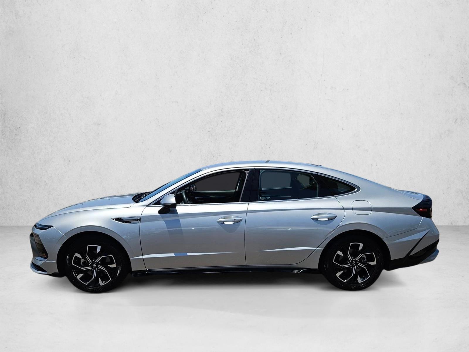 Thumbnail: 2024 Hyundai Sonata - 2