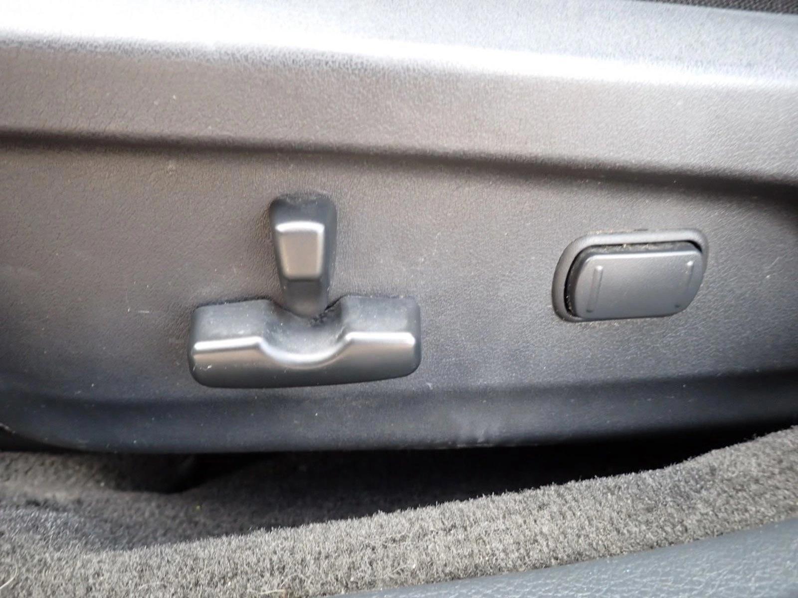 Thumbnail: 2013 Subaru Outback - 3