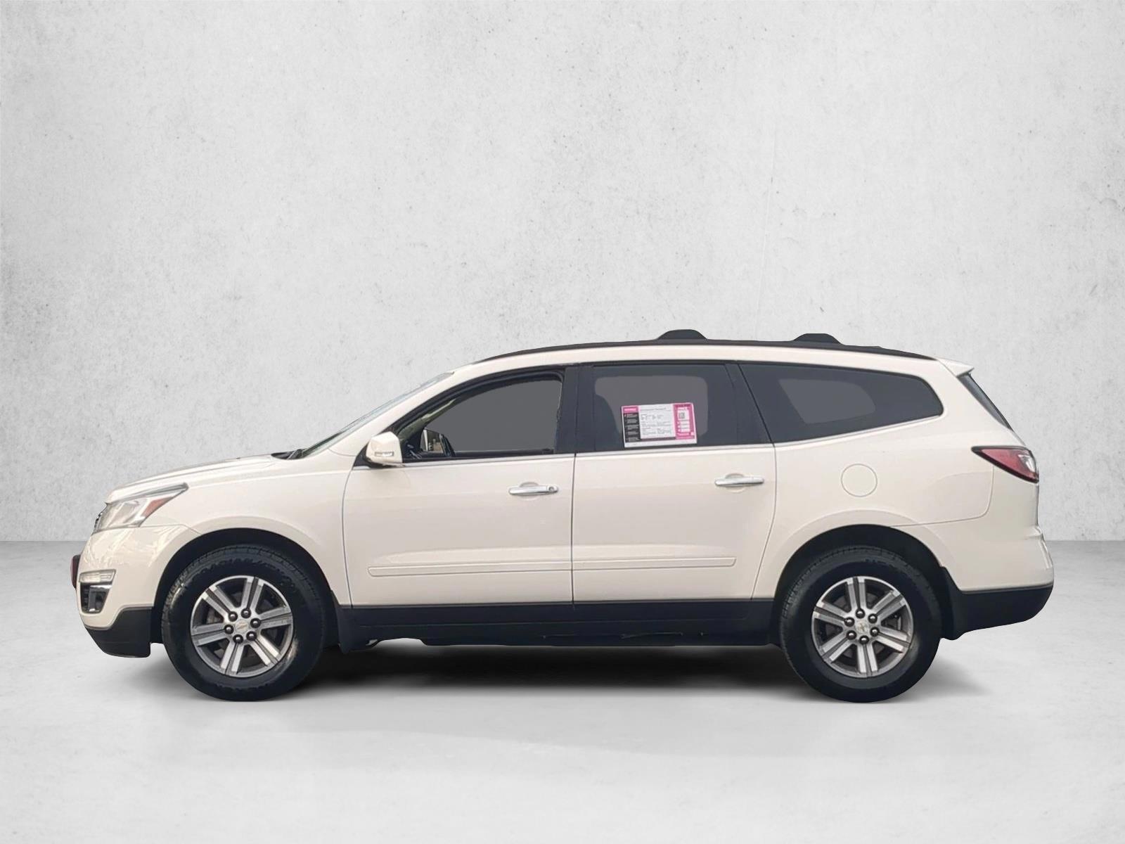 Thumbnail: 2015 Chevrolet Traverse - 2