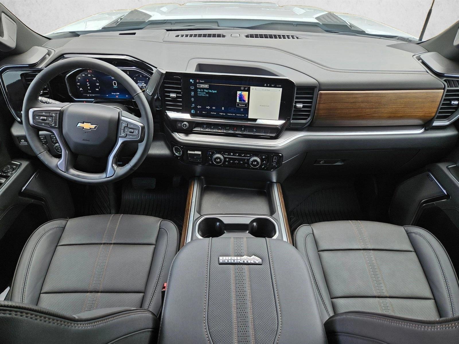 Thumbnail: 2026 Chevrolet Silverado 2500 - 3