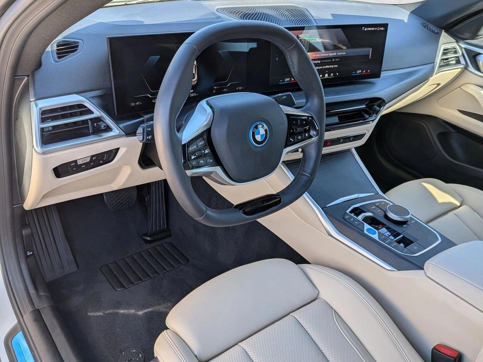 Thumbnail: 2025 BMW i4 - 3