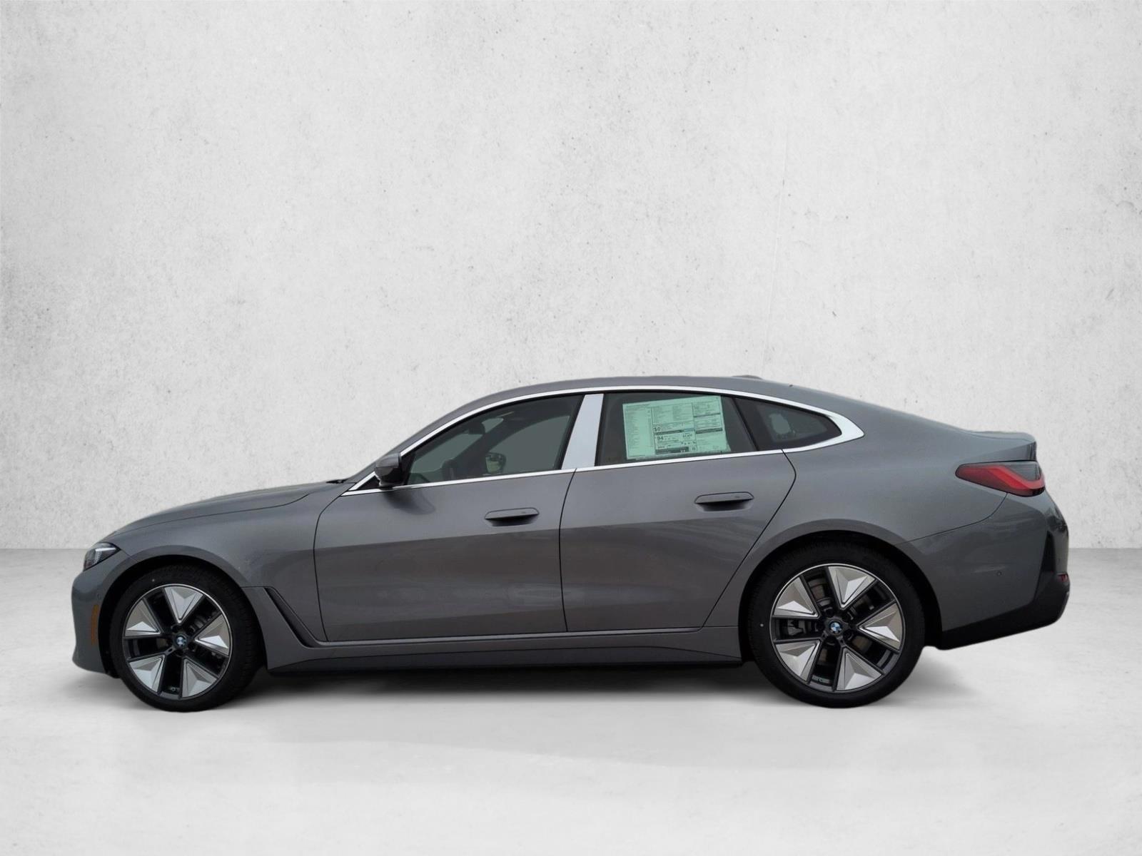 Thumbnail: 2026 BMW i4 - 2