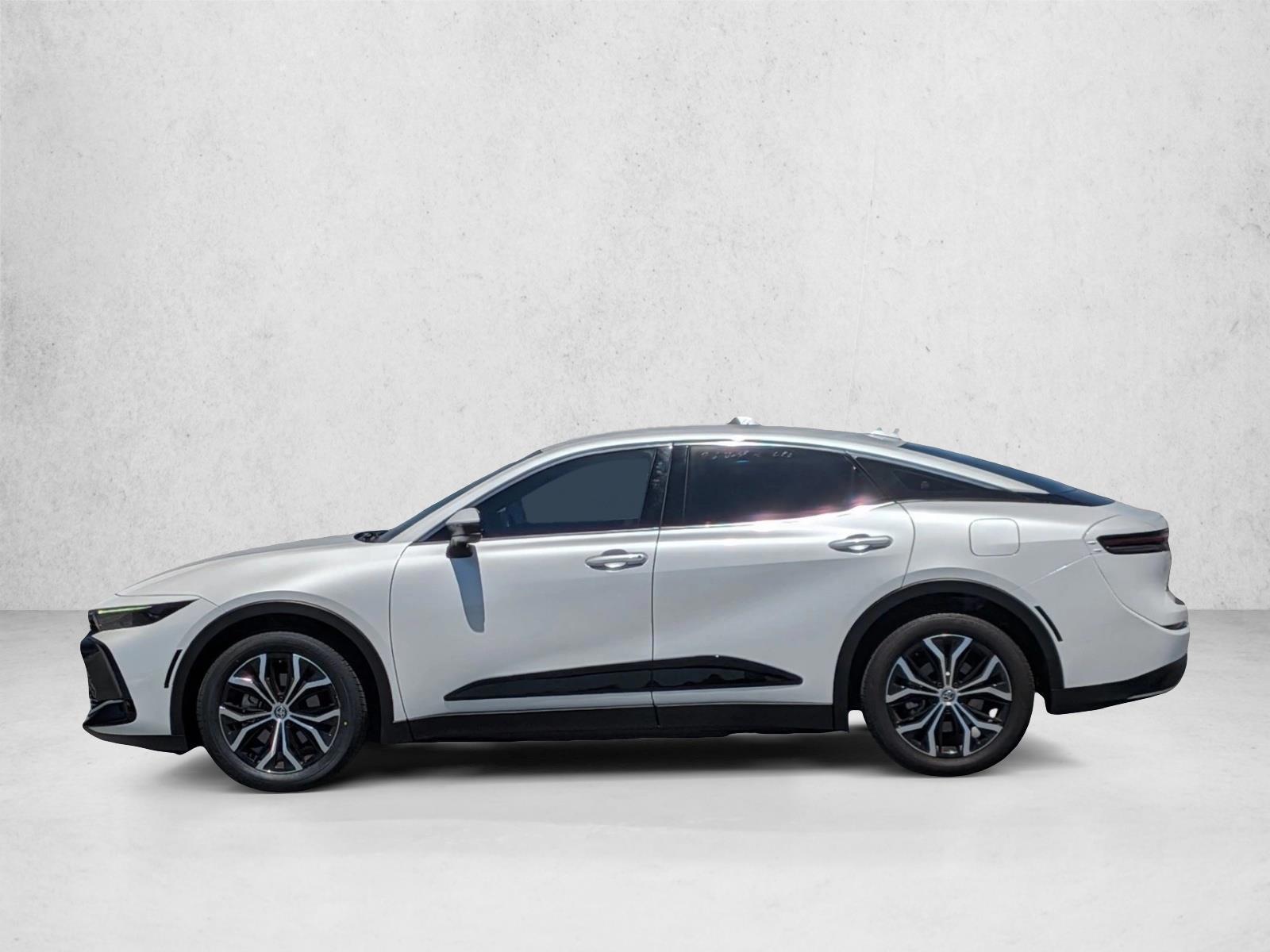 Thumbnail: 2023 Toyota Crown - 2