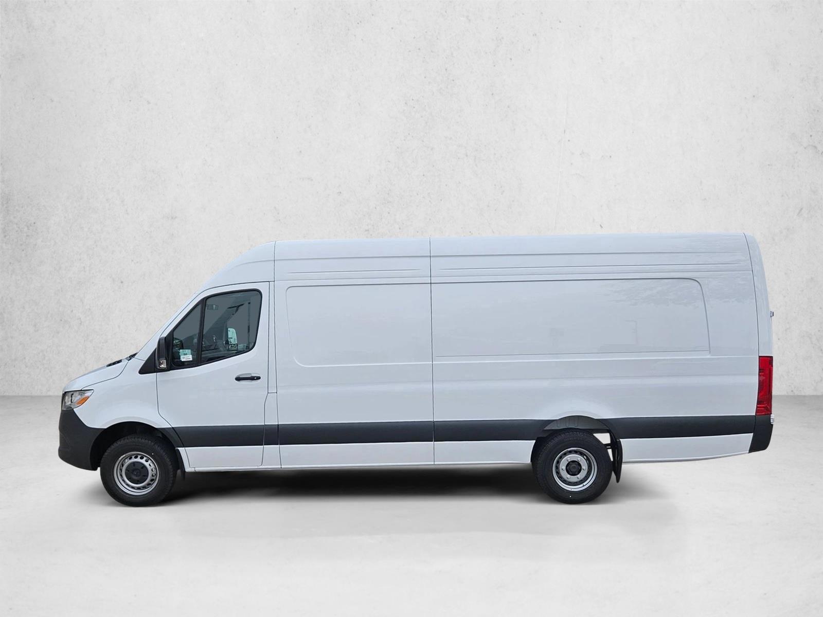Thumbnail: 2026 Mercedes-Benz Sprinter - 2