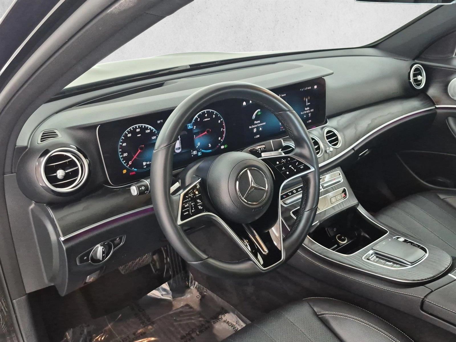 Thumbnail: 2021 Mercedes-Benz E-Class - 3
