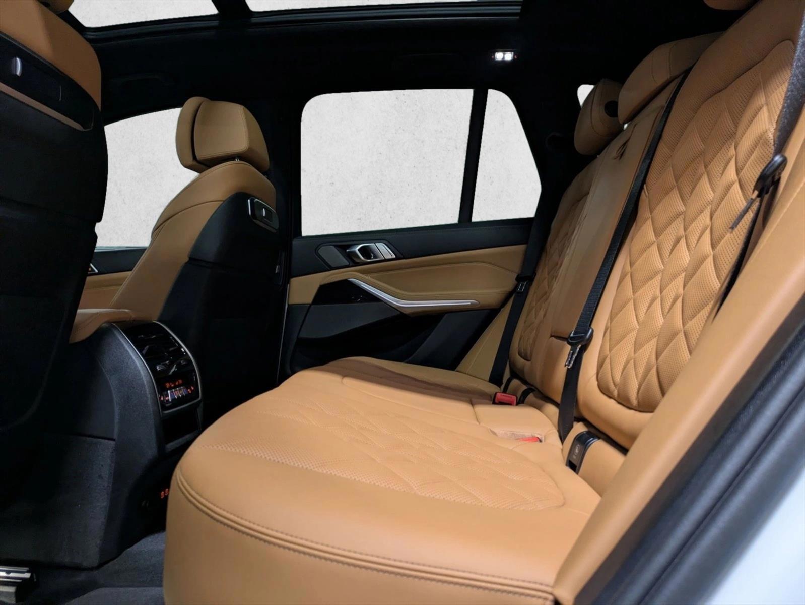 2026 BMW X5 40i - Photo 17