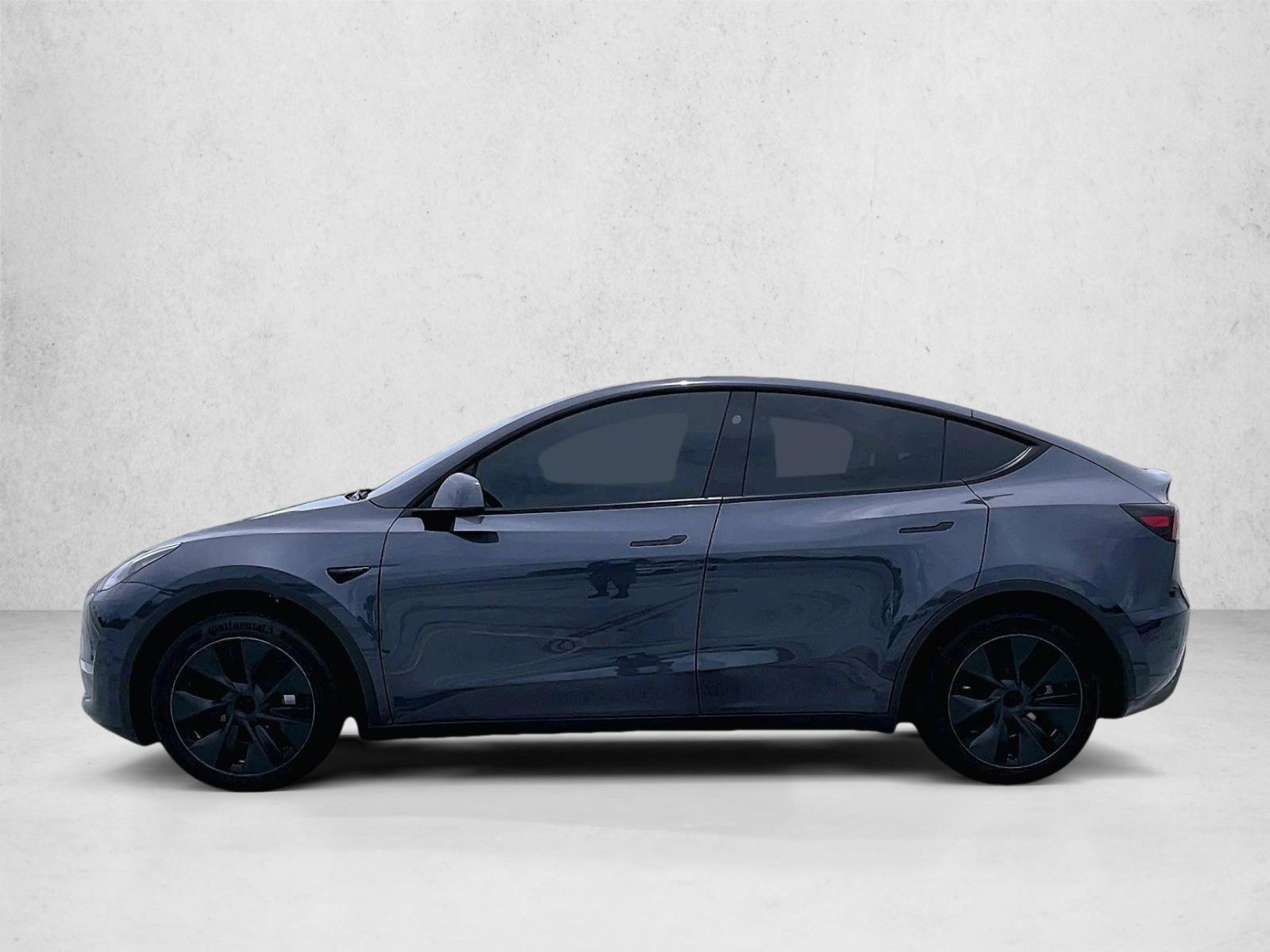 Thumbnail: 2025 Tesla Model Y - 2