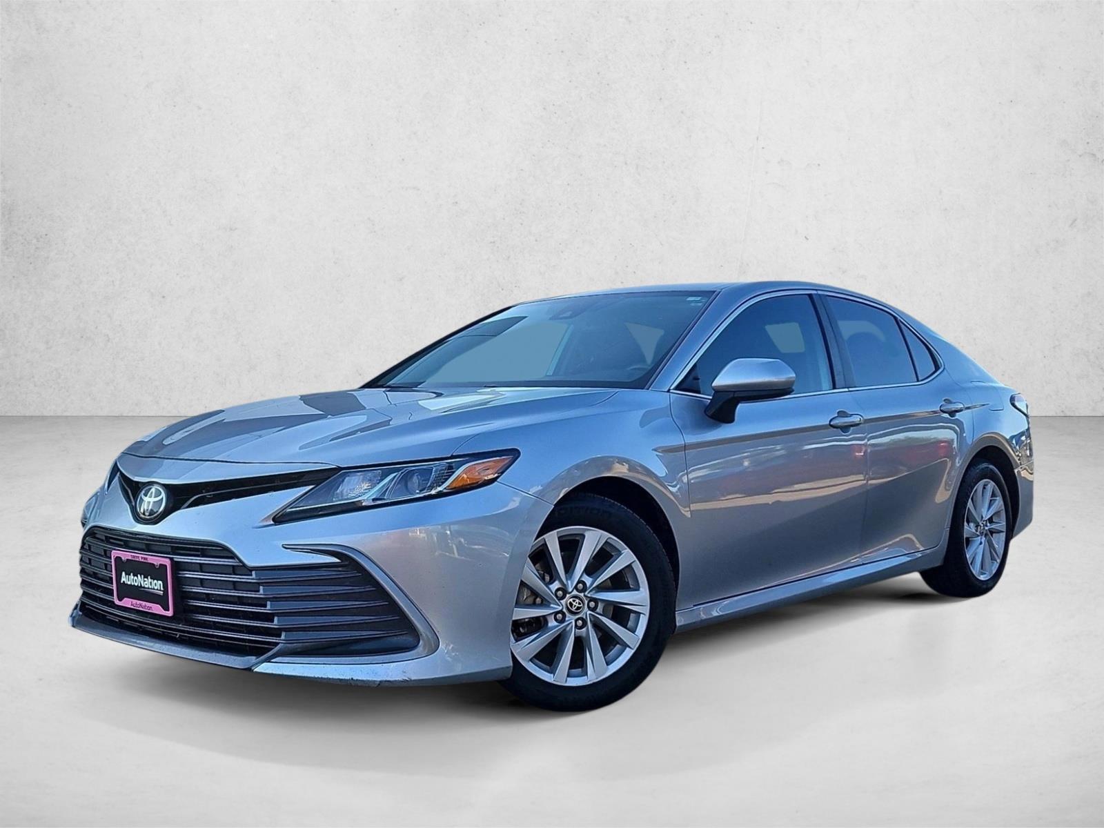 Thumbnail: 2022 Toyota Camry - 1
