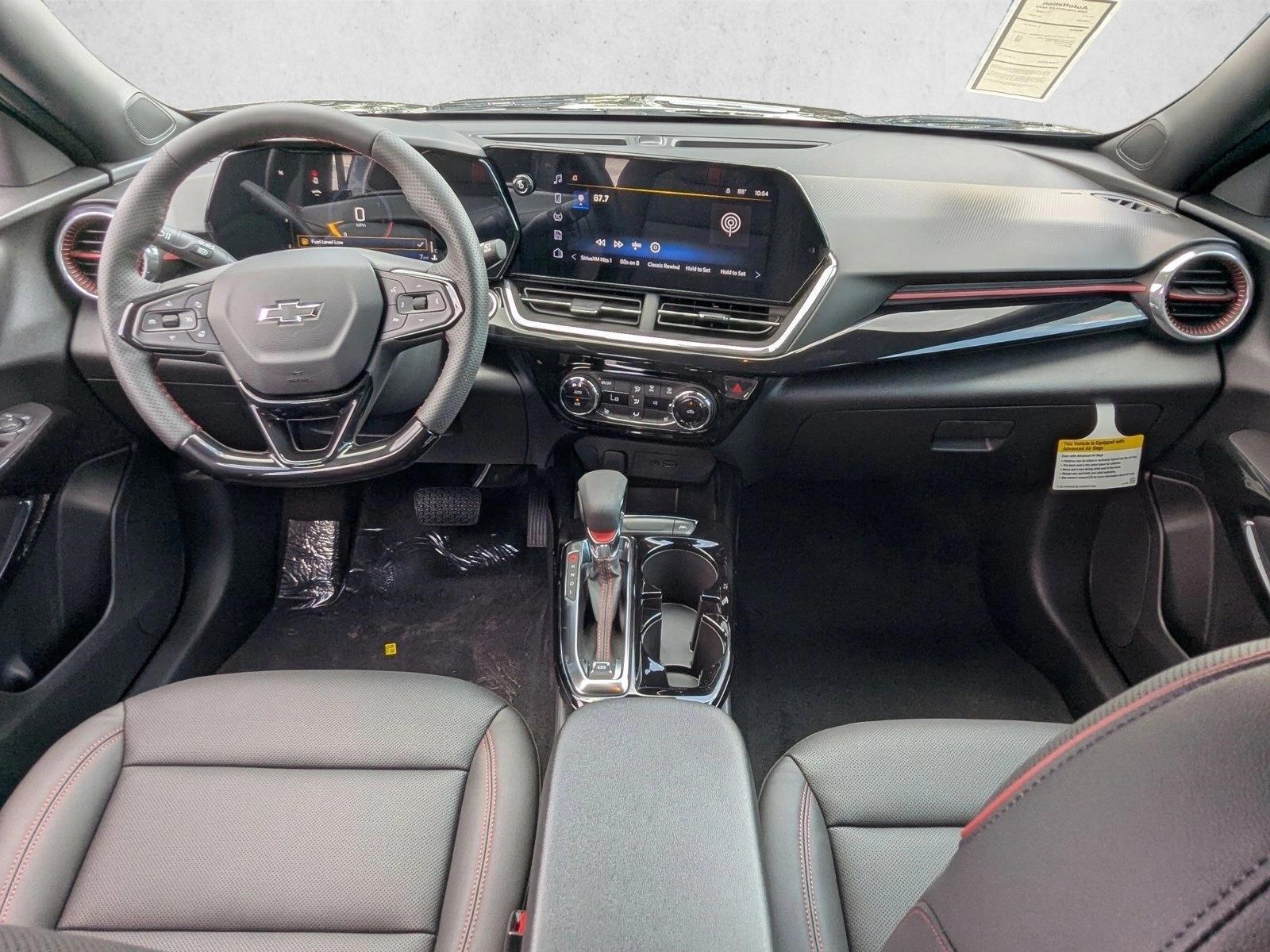 Thumbnail: 2026 Chevrolet Trax - 3