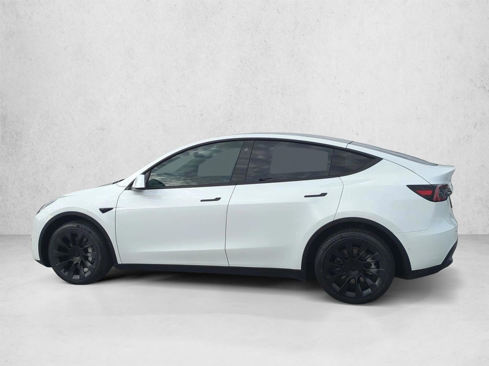 Thumbnail: 2022 Tesla Model Y - 2