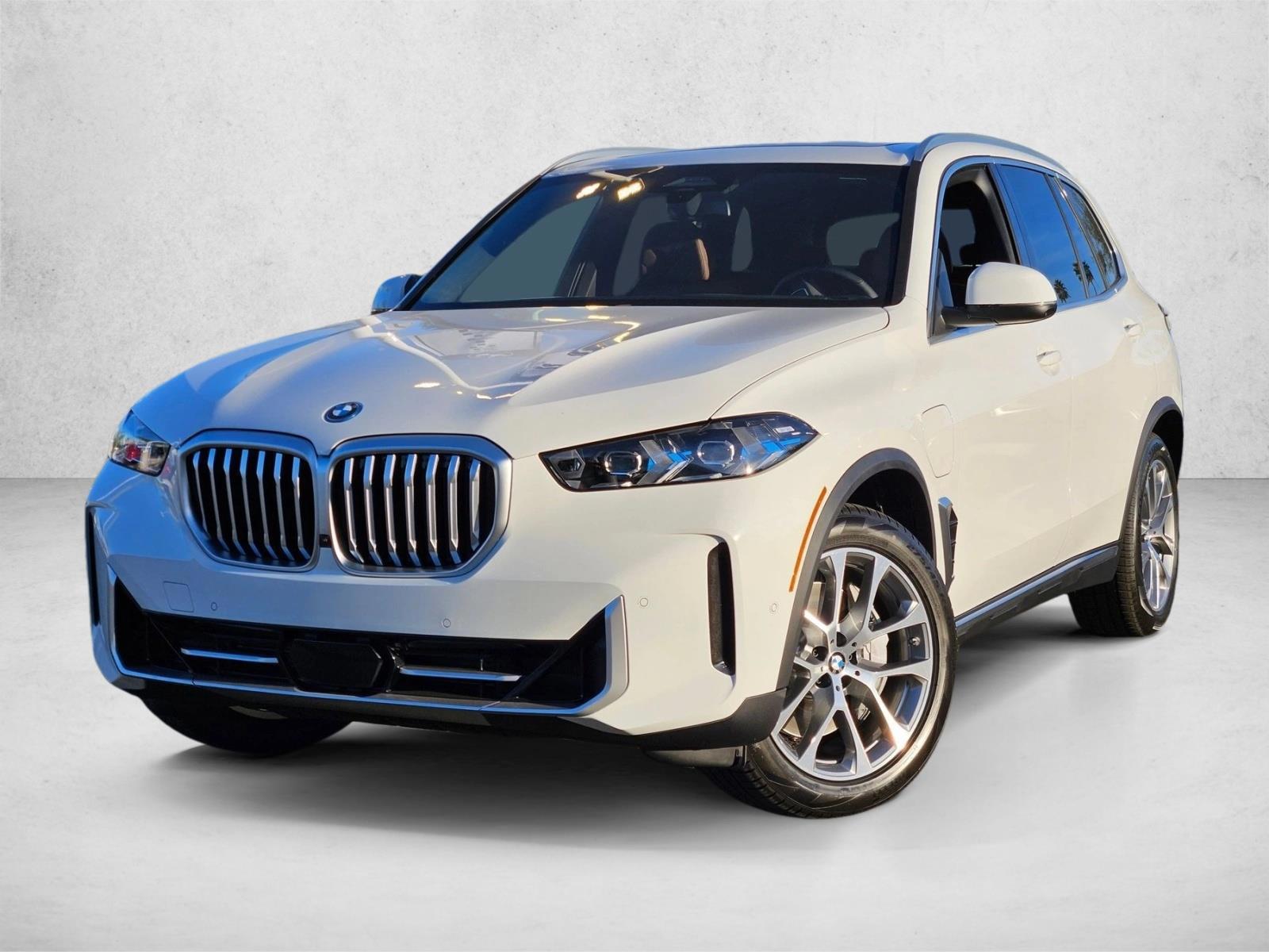 Thumbnail: 2026 BMW X5 - 1