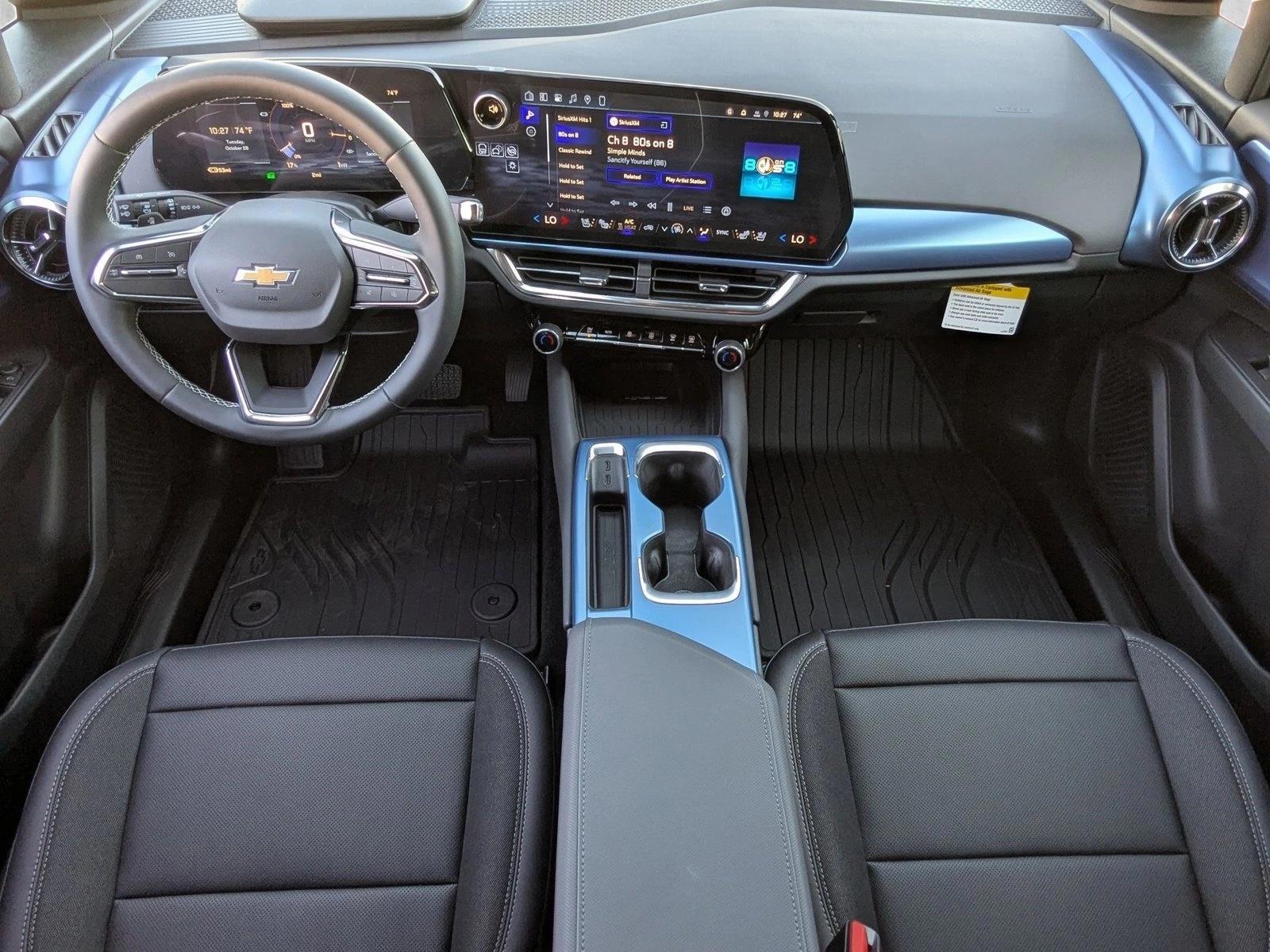 Thumbnail: 2026 Chevrolet Equinox - 4