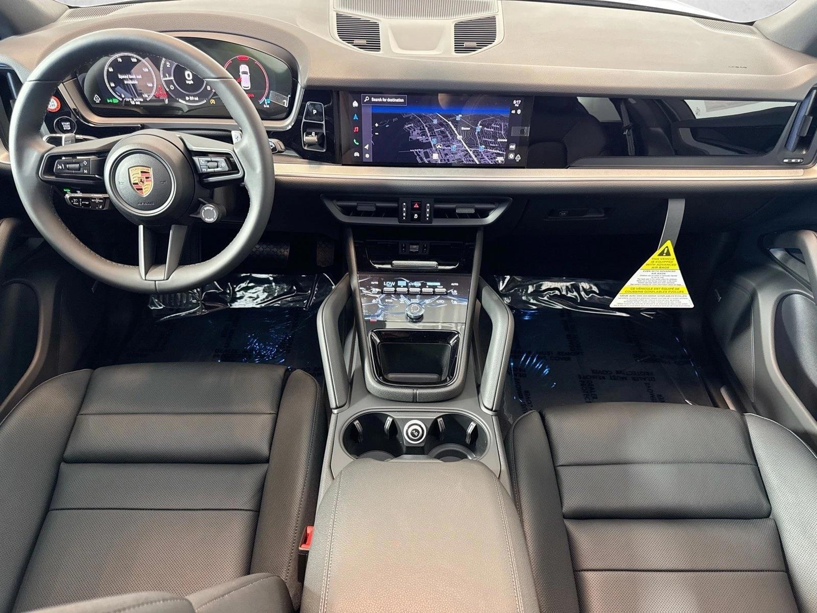 Thumbnail: 2026 Porsche Cayenne - 4