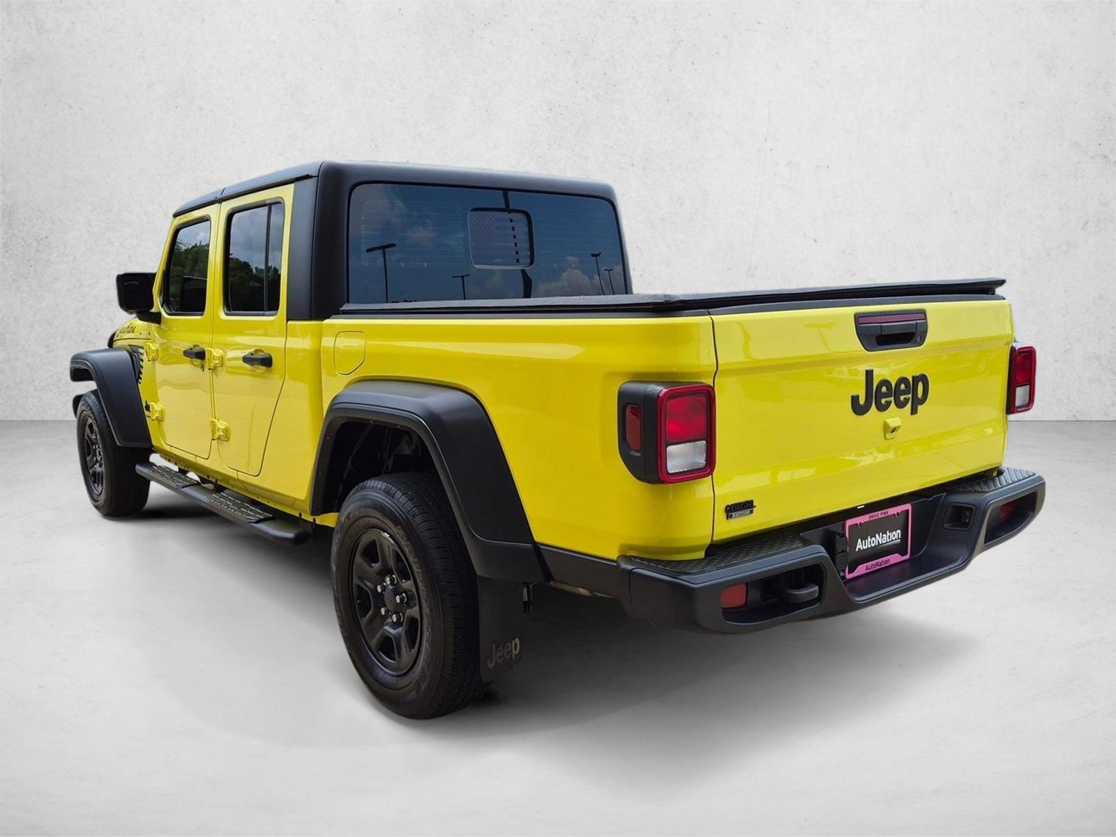 2024 Jeep Gladiator