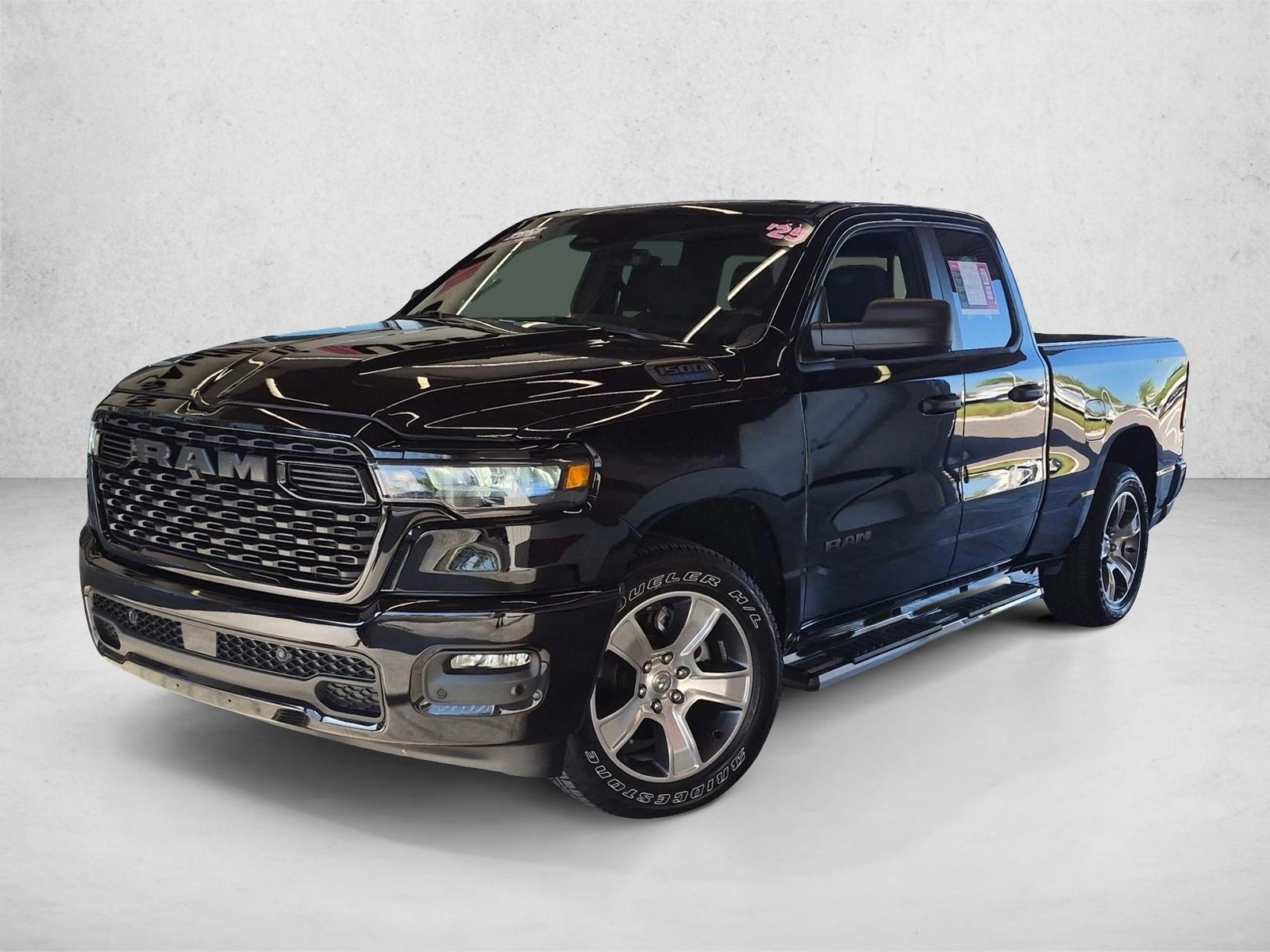 Thumbnail: 2025 RAM 1500 - 1
