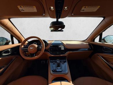 2026 Aston Martin DBX